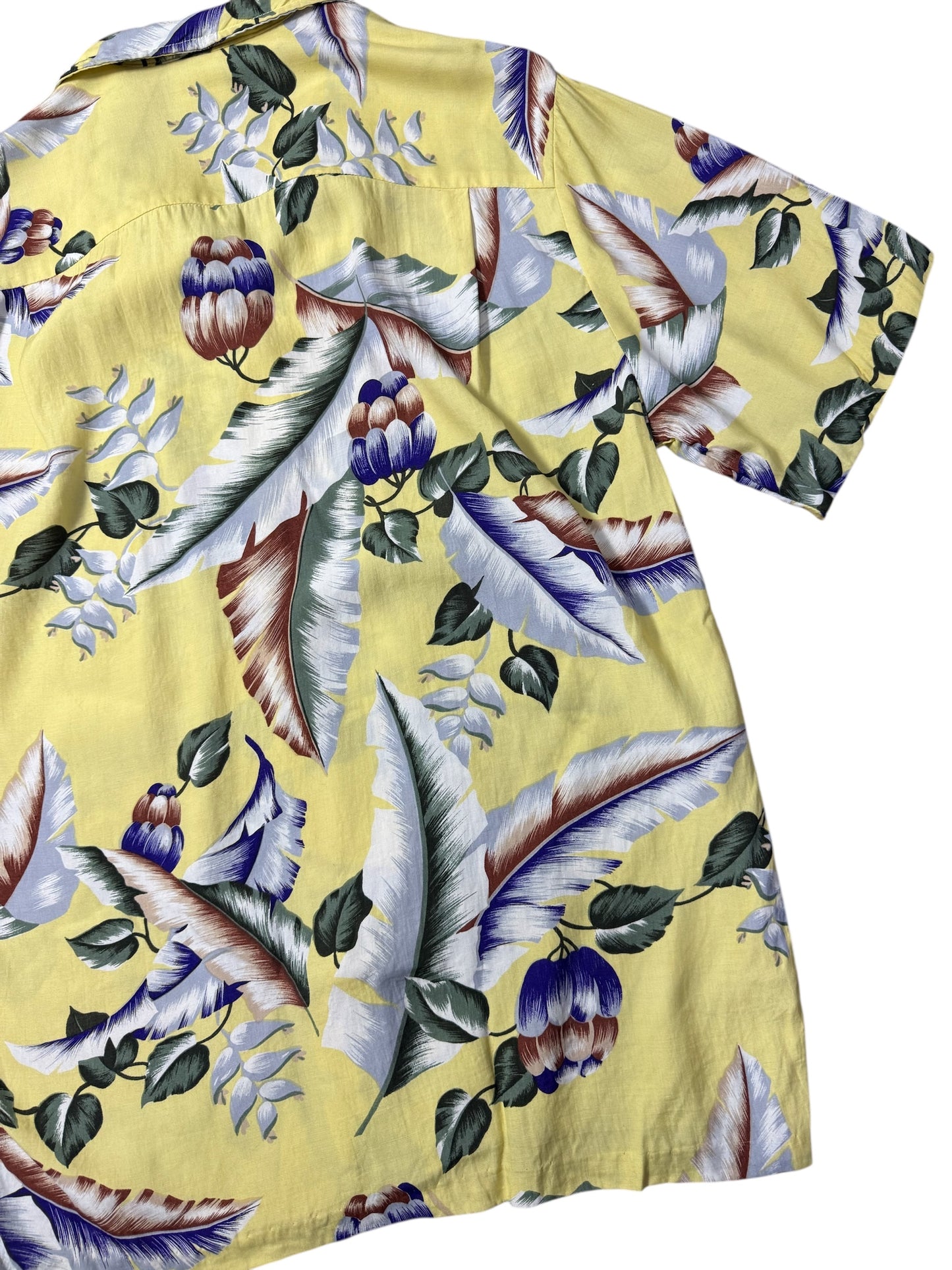 Vintage 1960s-70s Mark Raysten Division Of Malihini Hawaiian Shirt Rayon