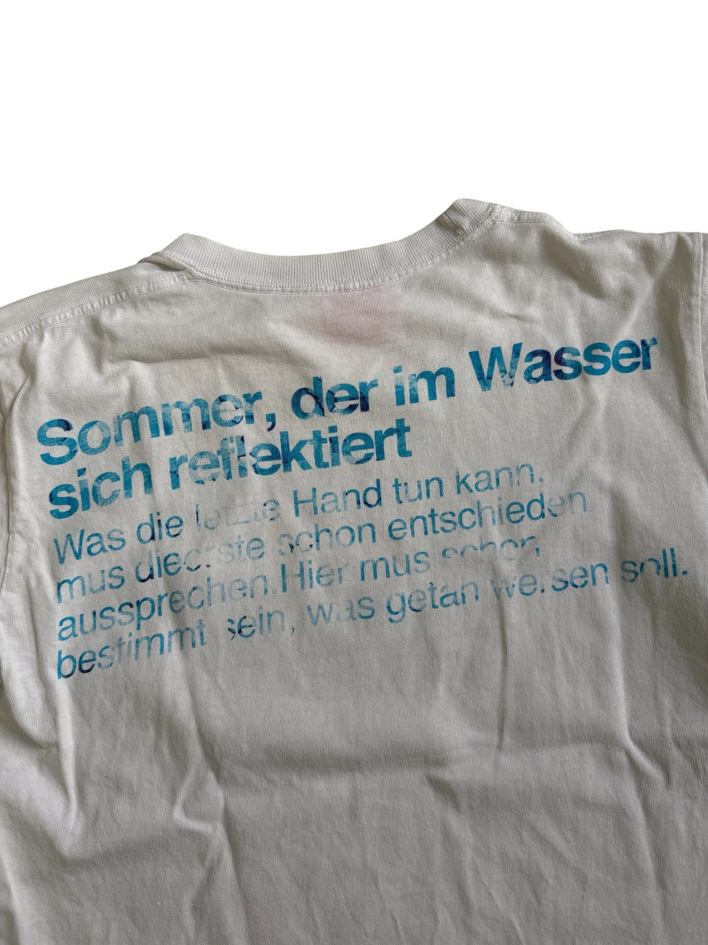 Art Exhibition Offensive Und Defensive Graphic Tshirt