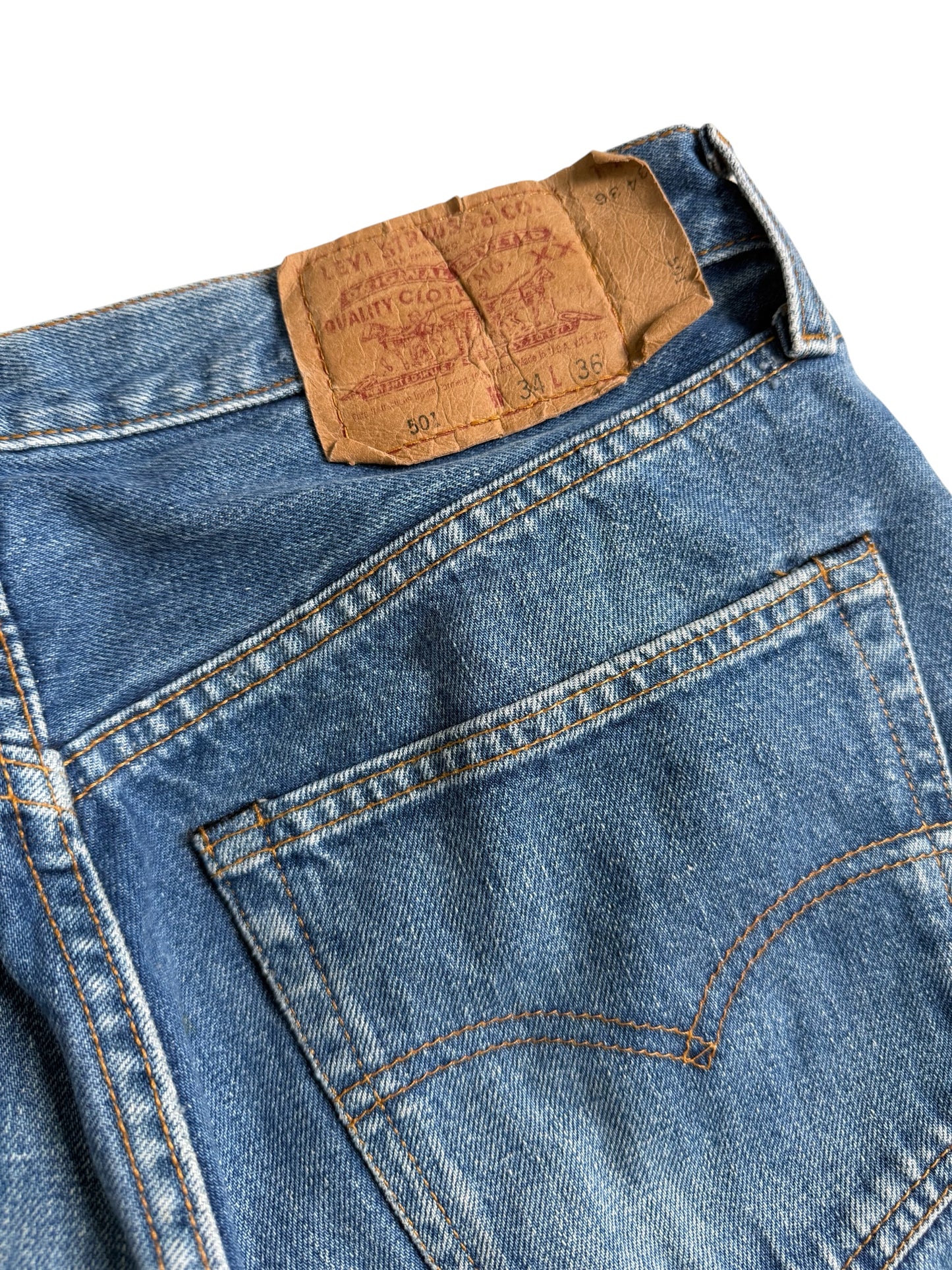 Vintage 1990s Levis 501 Selvedge Denim Jeans Made in USA 555