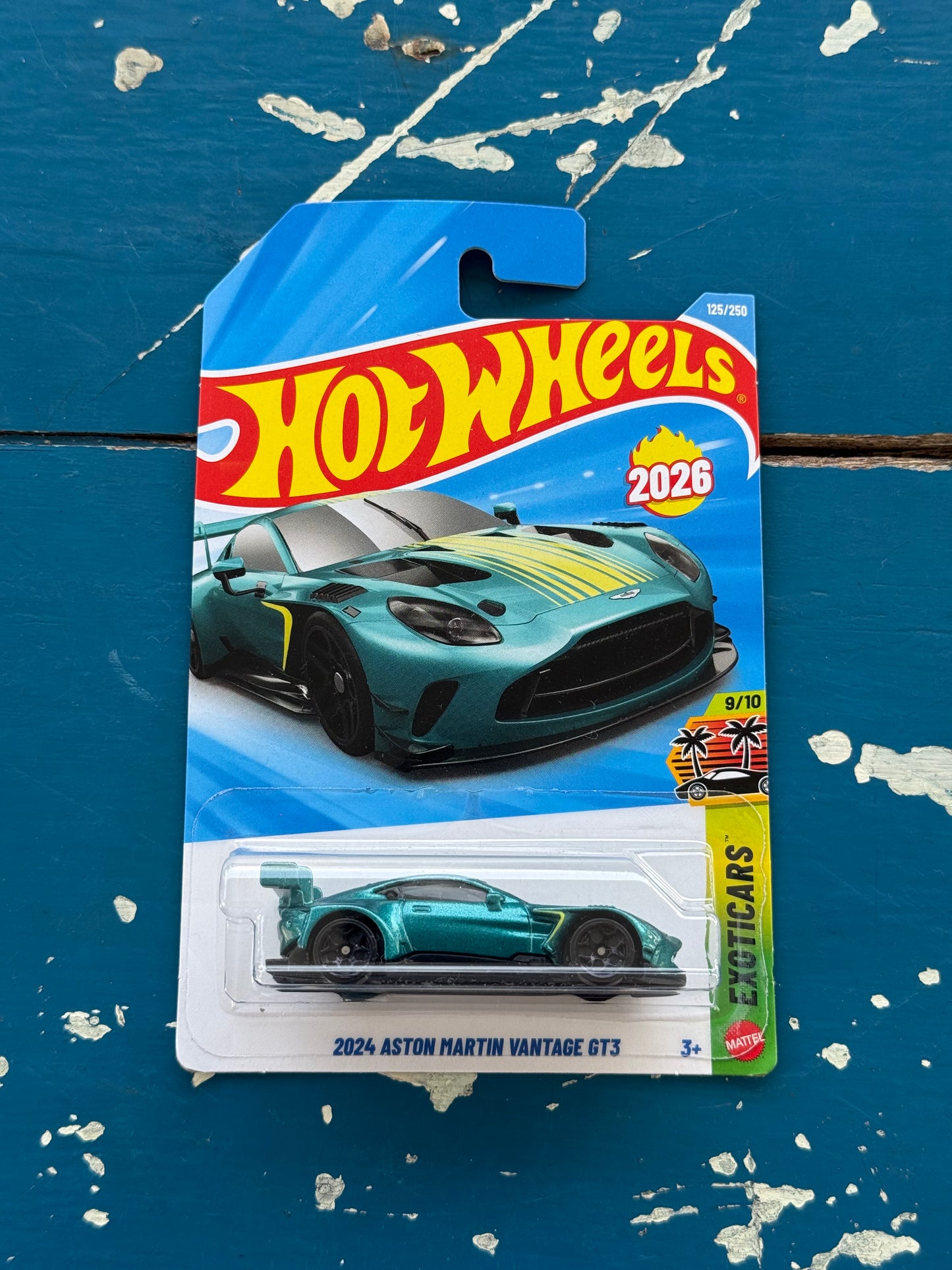 Hot Wheels 2024 Aston Martin Vantage GT3