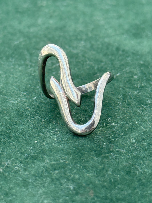 Modernist Abstract Wave Design Sterling Silver Ring