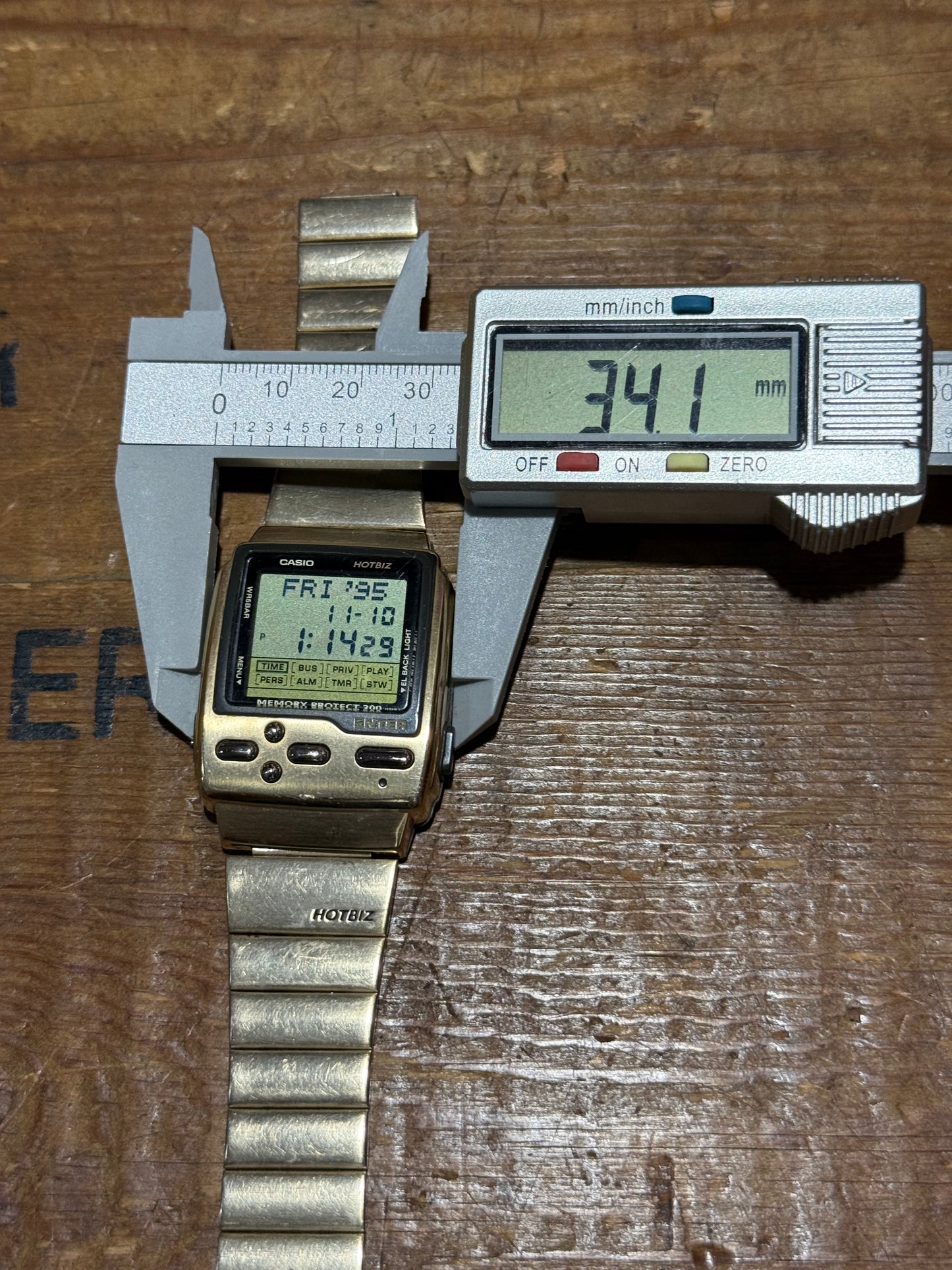 Vintage Casio Hot Biz DB 2000 Junk Not Working For Parts