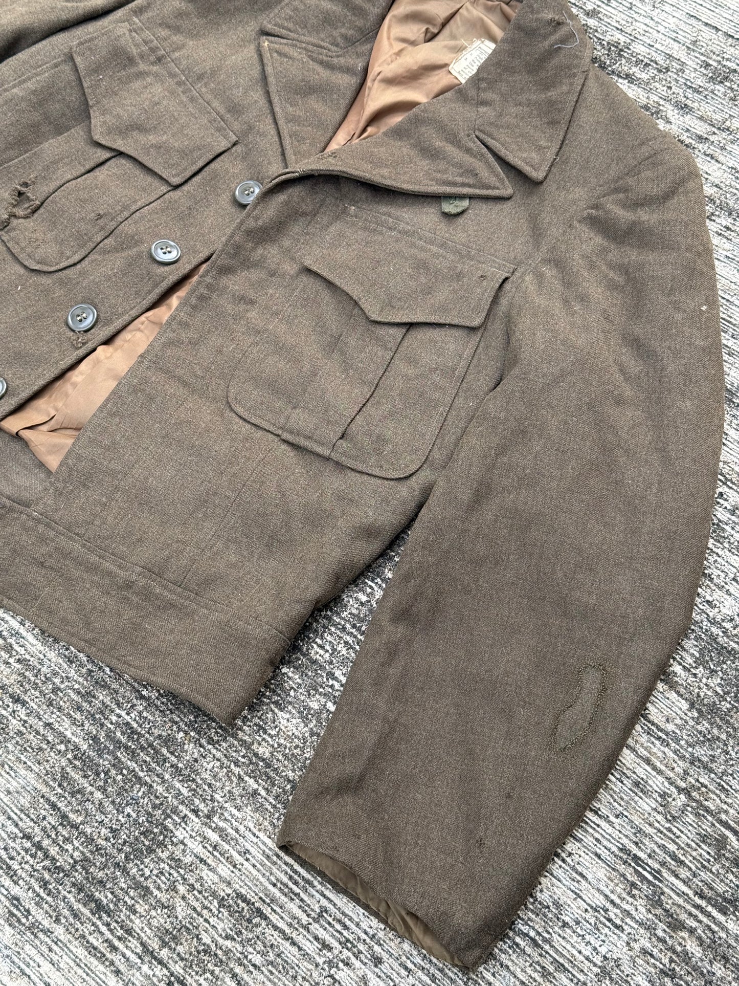 Vintage WWII 1940s U.S. Army Ike Jacket – M1944 Wool Field Jacket Military Olive Drab