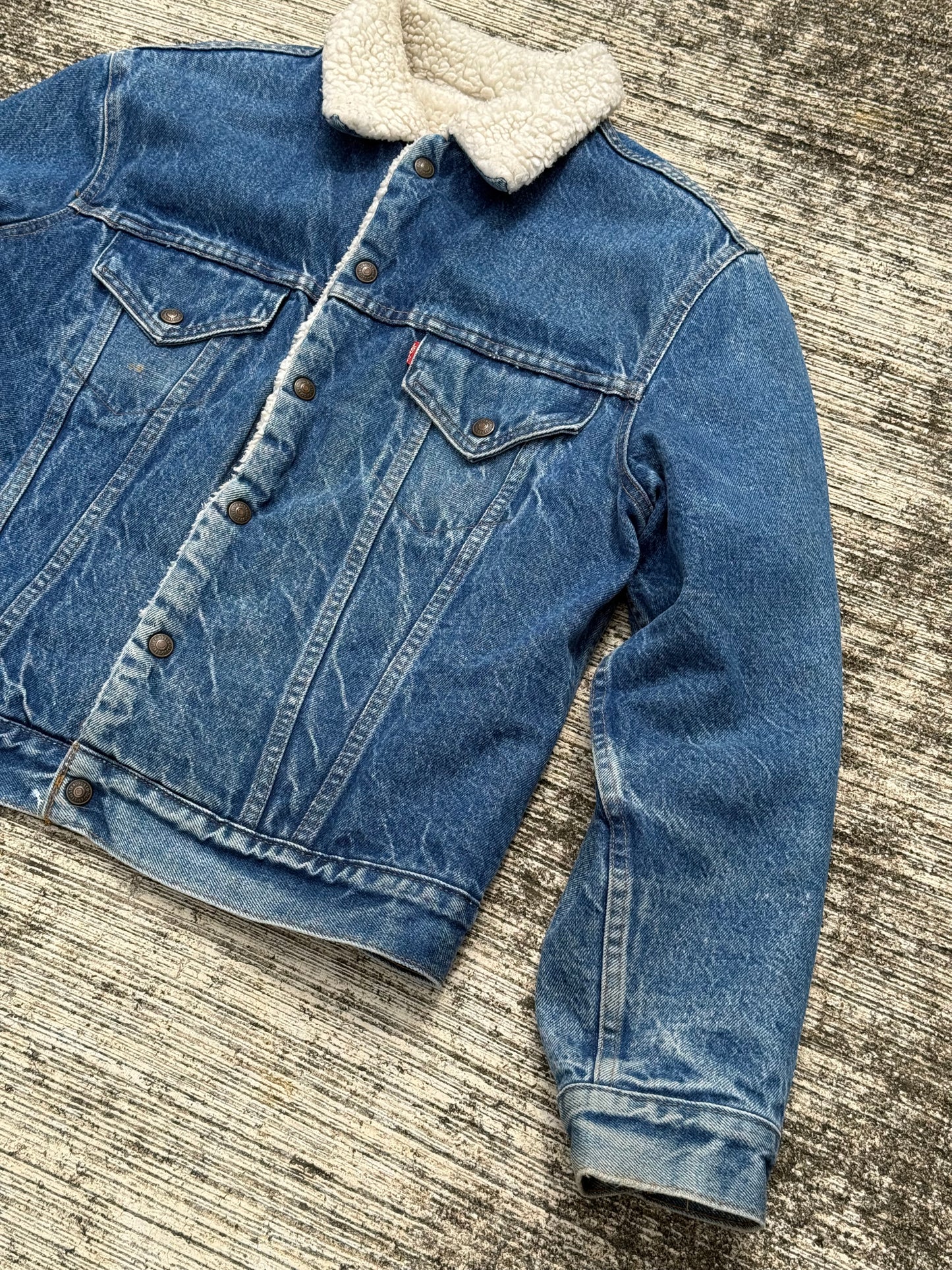 Vintage Levi’s 70605 Sherpa Trucker Jacket Size 42 – 80s USA Made Denim Shearling