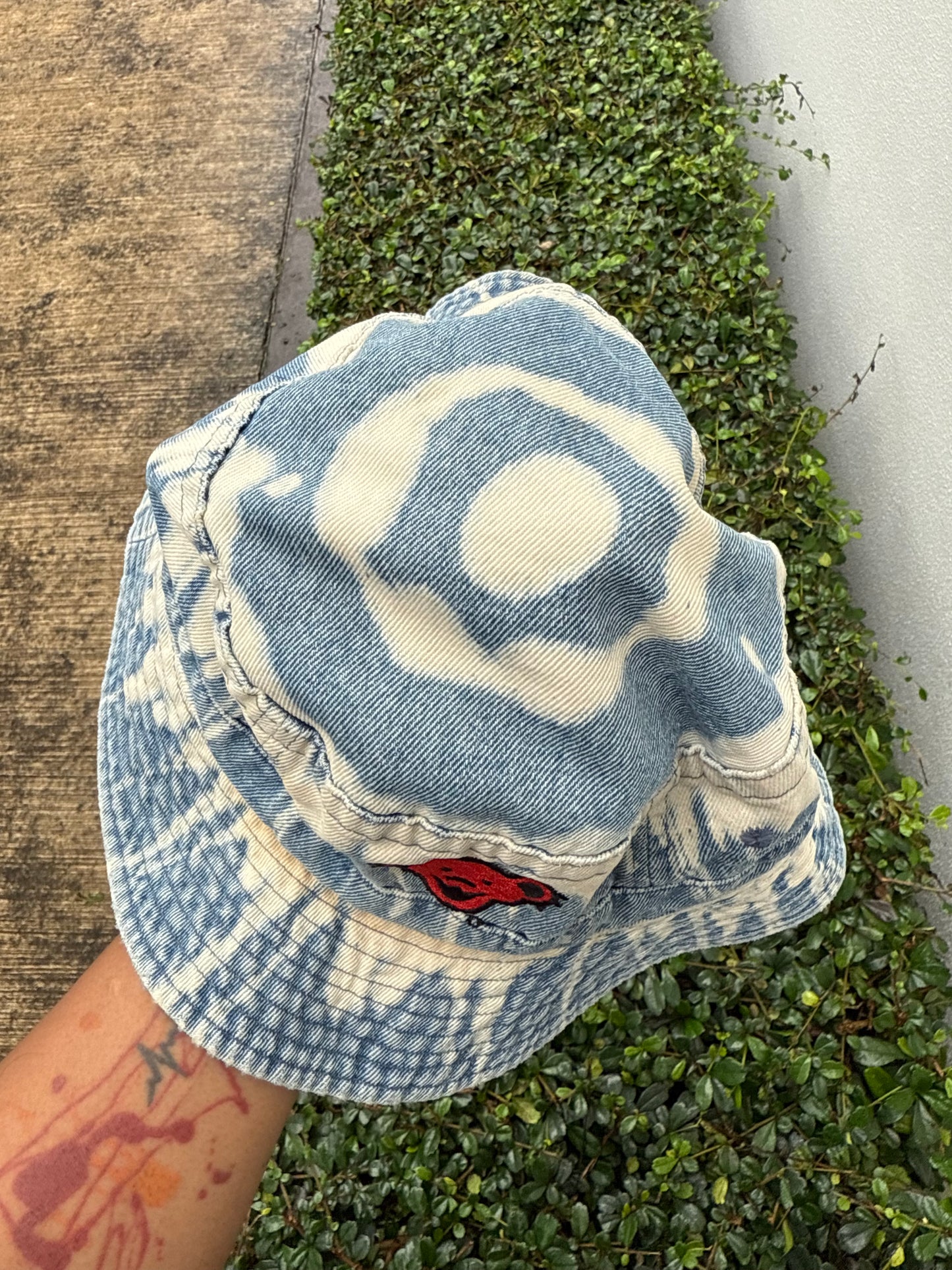 Vintage Tie-Dye Denim Bucket Hat with Embroidered Bear Patch