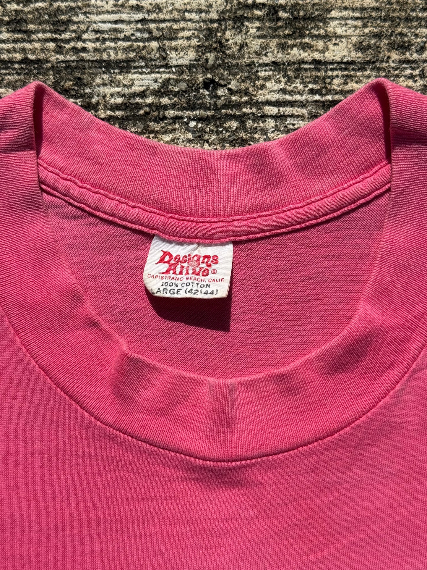 Vintage 70s–80s Designs Alive Surf Sunset Pocket Tee Pink Single Stitch USA