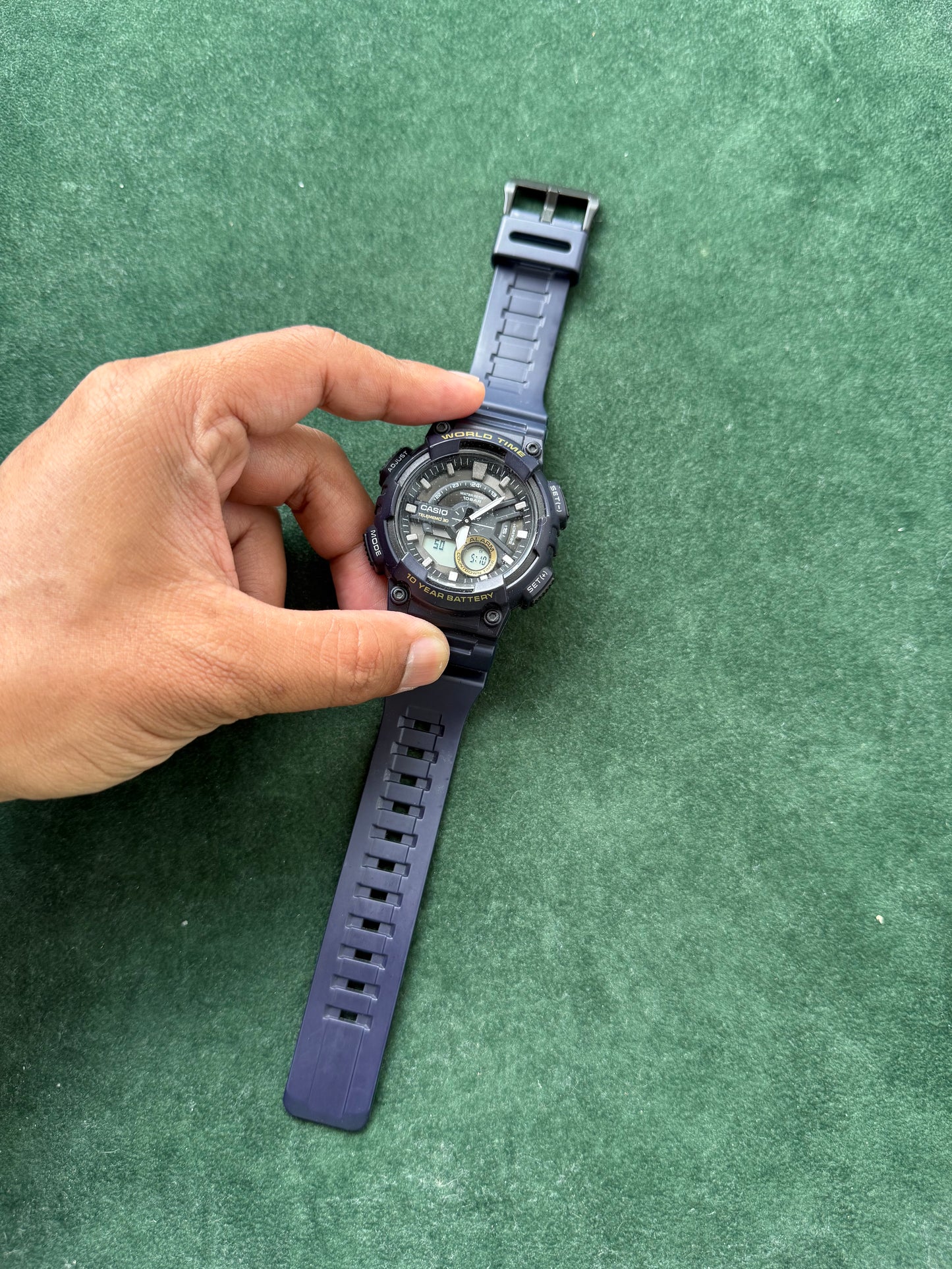 Casio AEQ-110W World Time