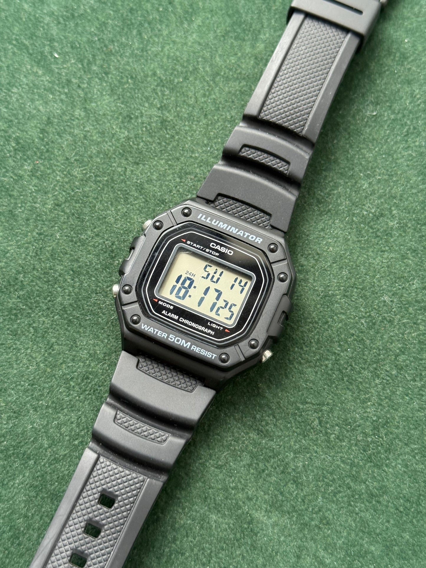Casio W-218H Digital Illuminator – 50M WR