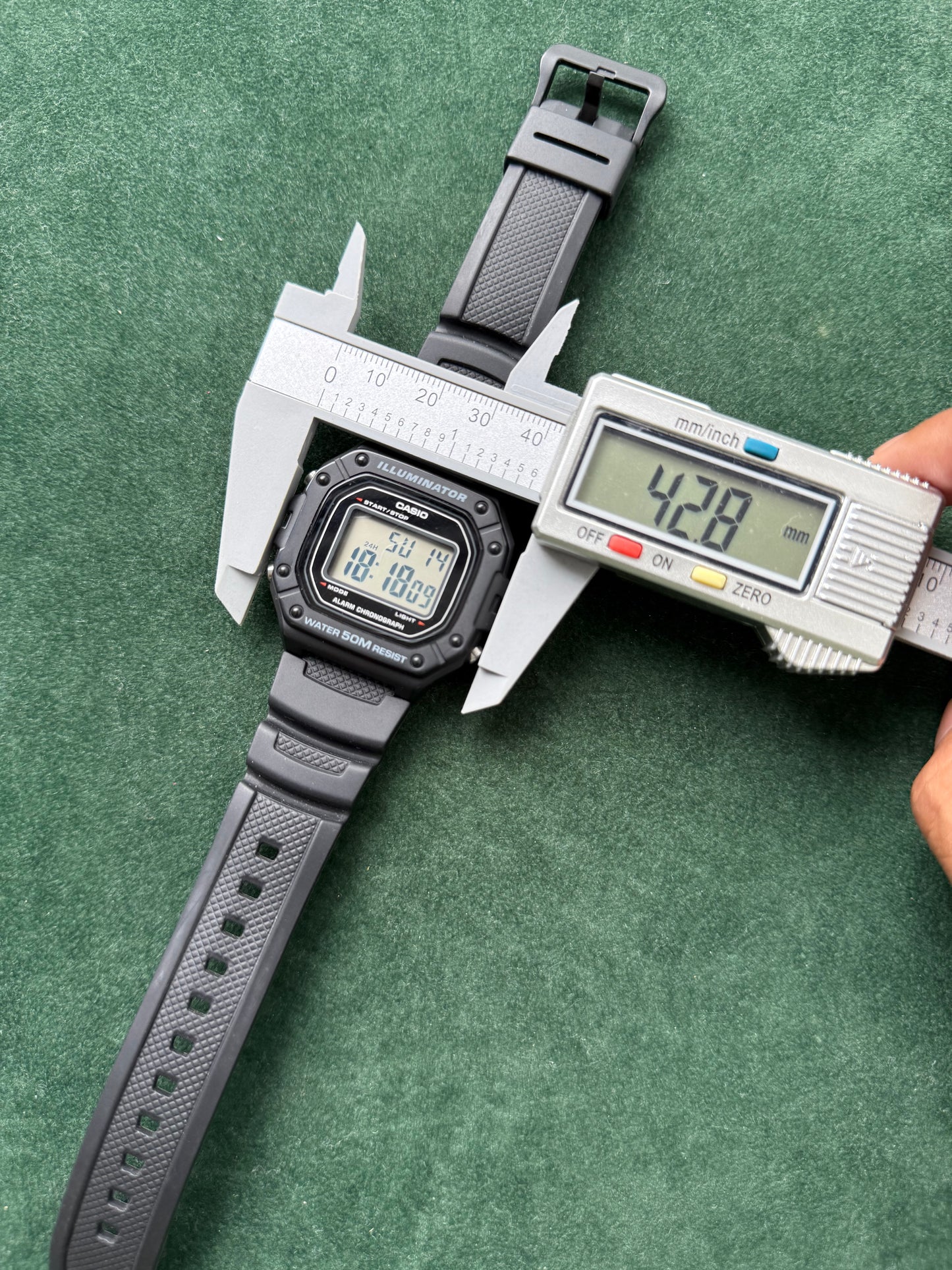 Casio W-218H Digital Illuminator – 50M WR