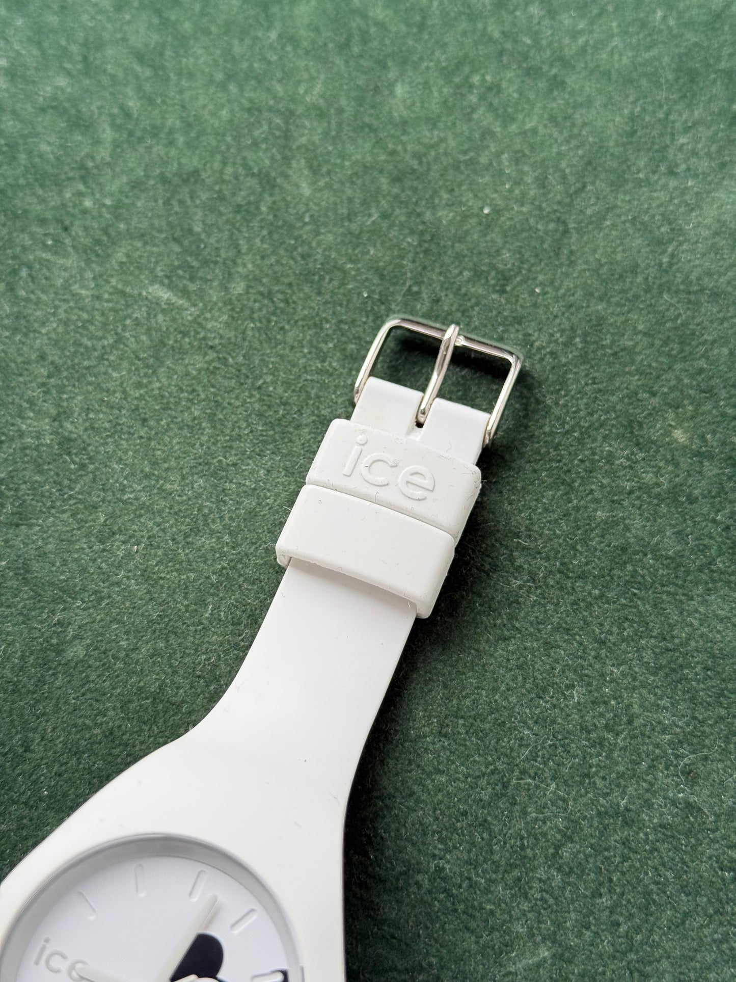 Ice-Watch x Disney Mickey Mouse White Silicone Quartz Watch