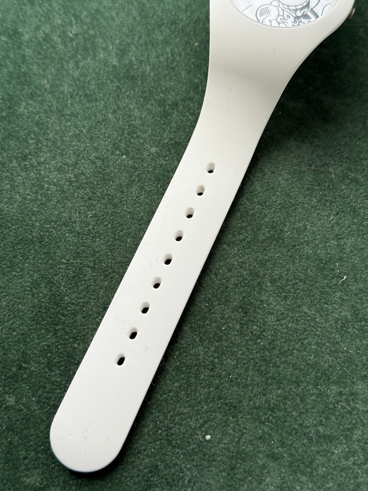Ice-Watch x Disney Mickey Mouse White Silicone Quartz Watch
