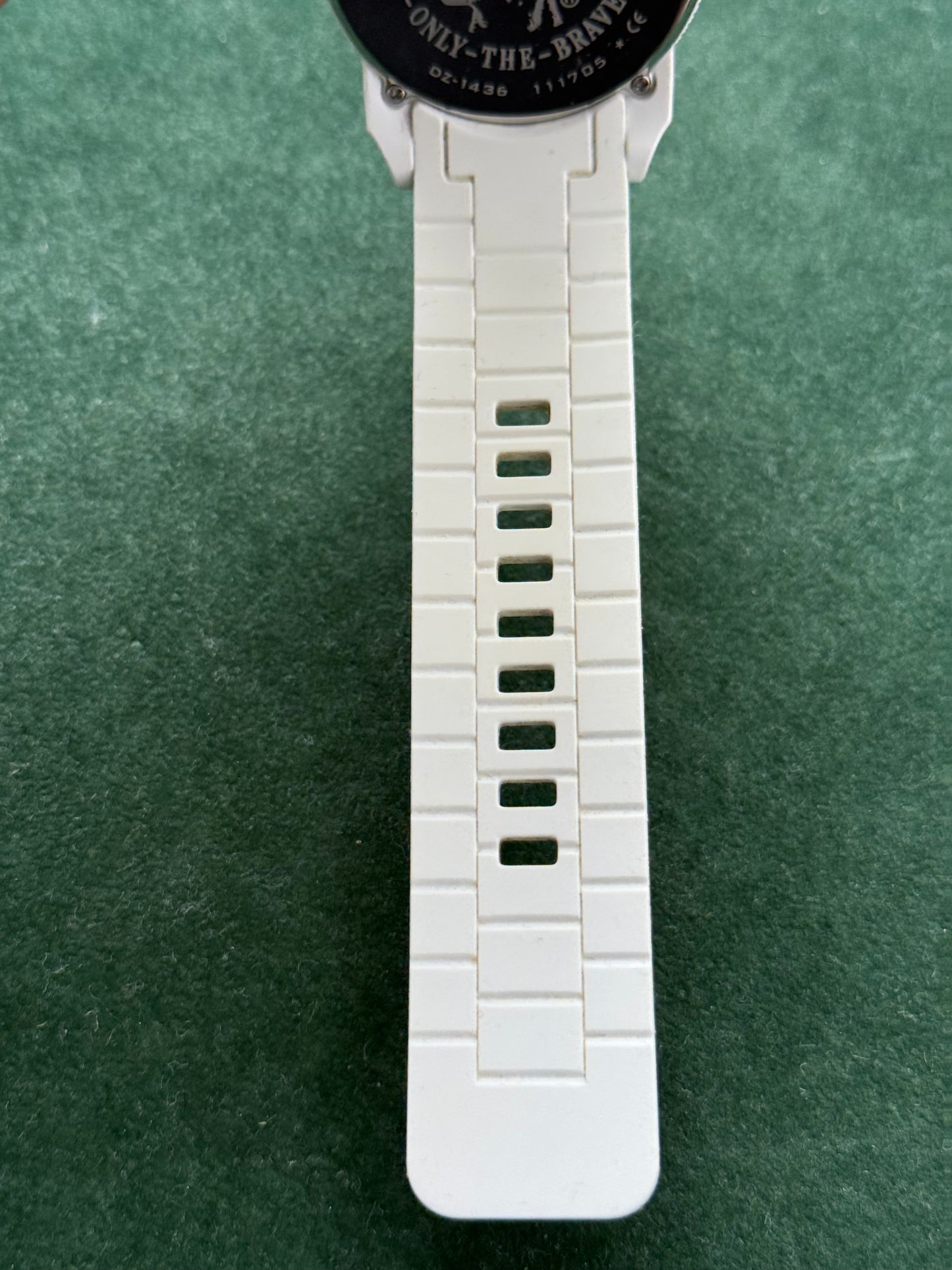 Diesel DZ-1436 White Silicone Quartz Watch