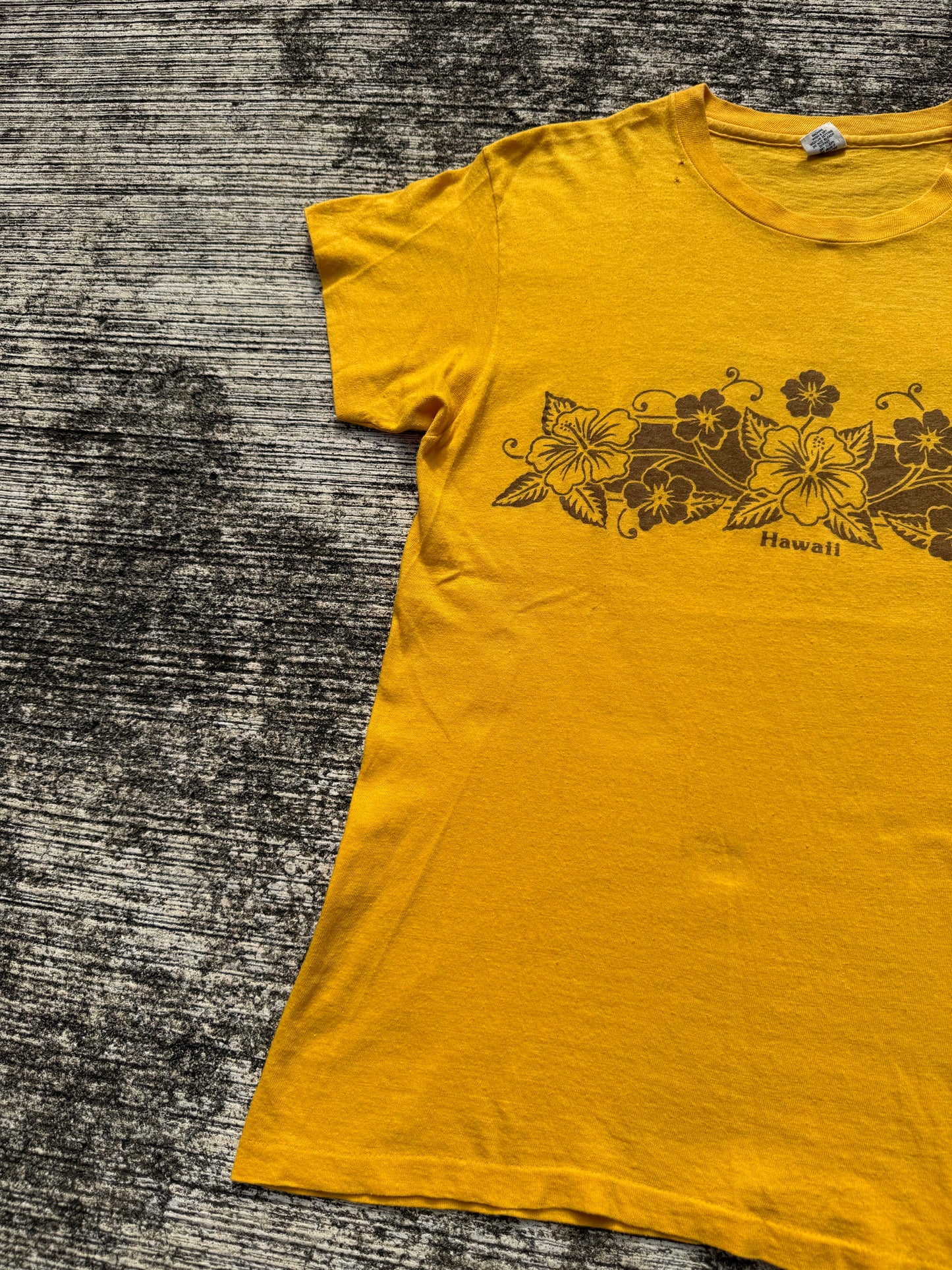 Vintage 70s Hanes Hawaii Hibiscus Tee Made in USA