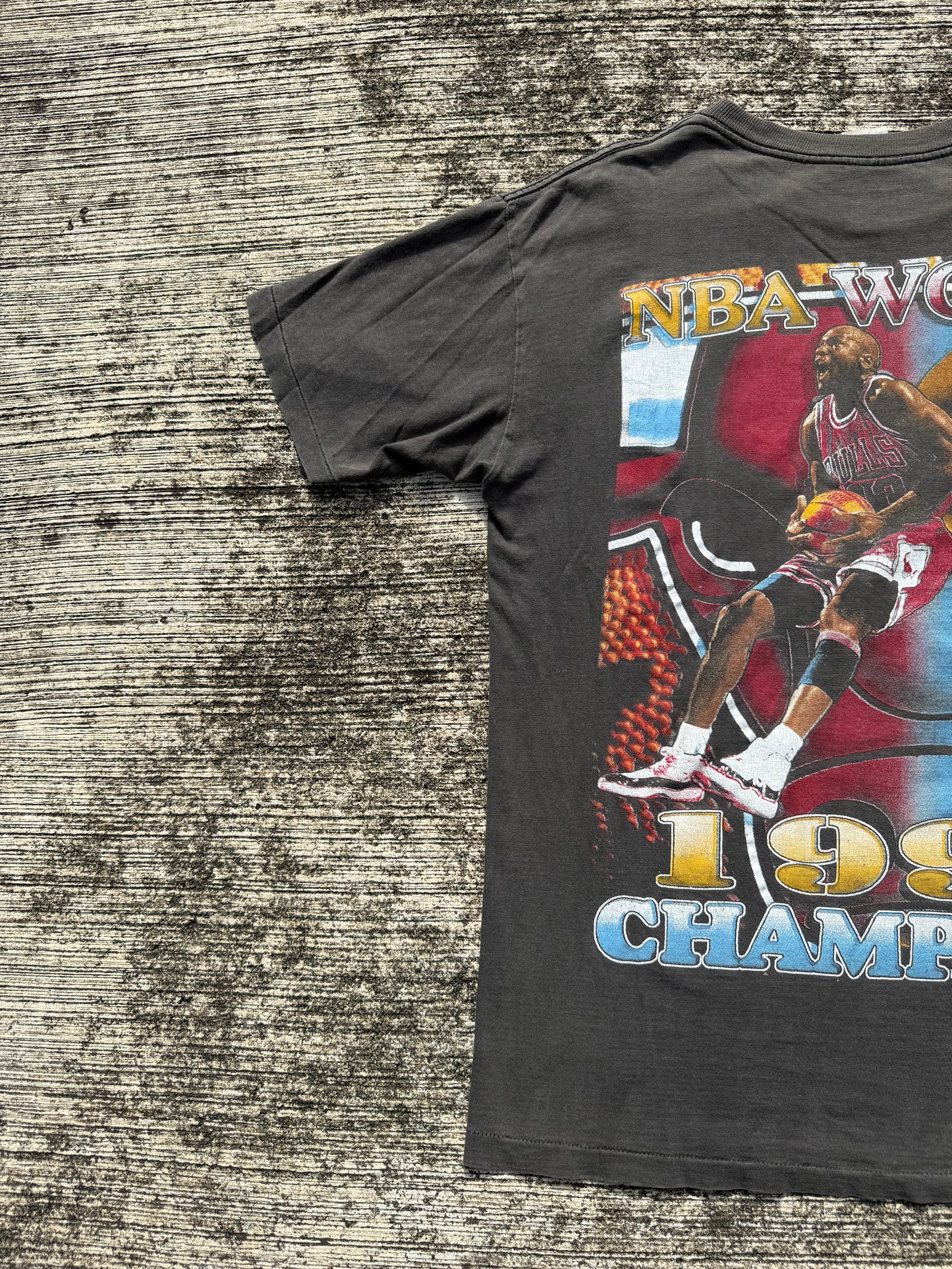 Very Rare Vintage 90s Chicago Bulls 1996 Champions Tee – Jordan Pippen Rodman