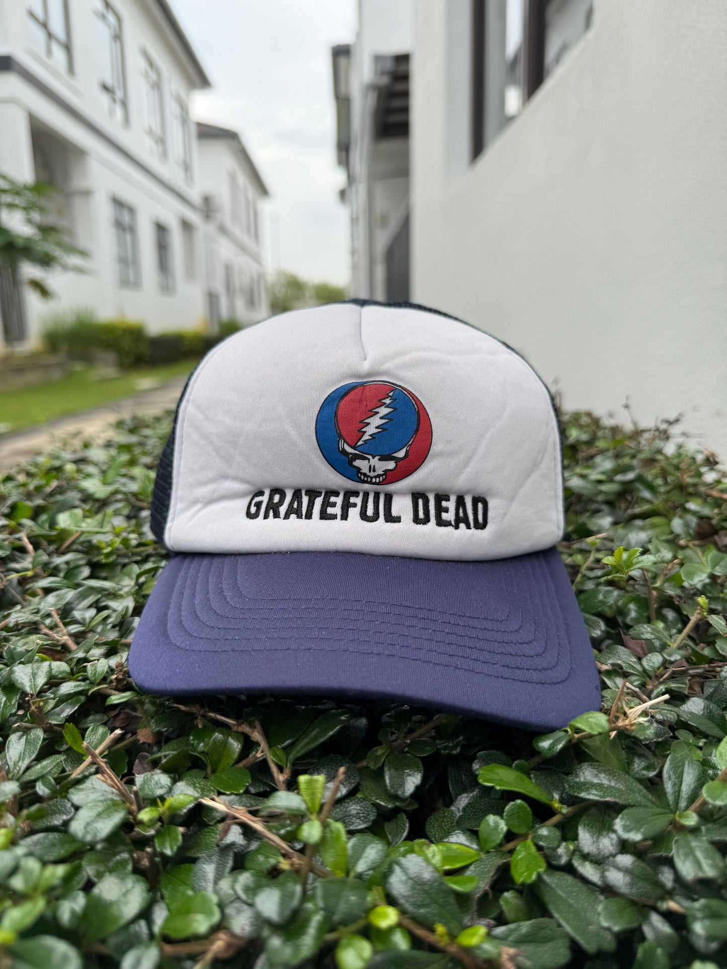 Grateful Dead Steal Your Face Logo Trucker Cap