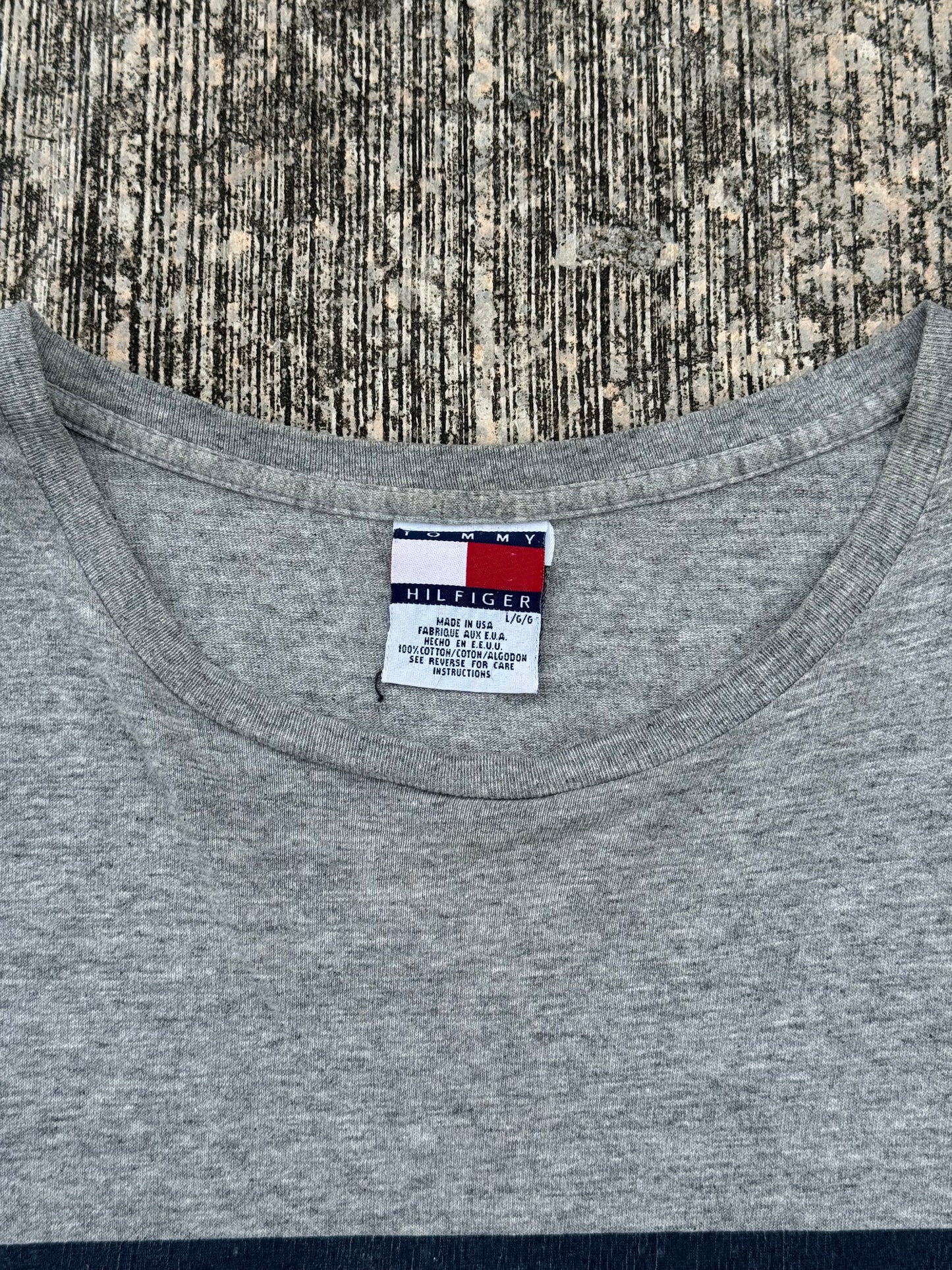 Vintage 90s Tommy Hilfiger Big Flag Logo Tee