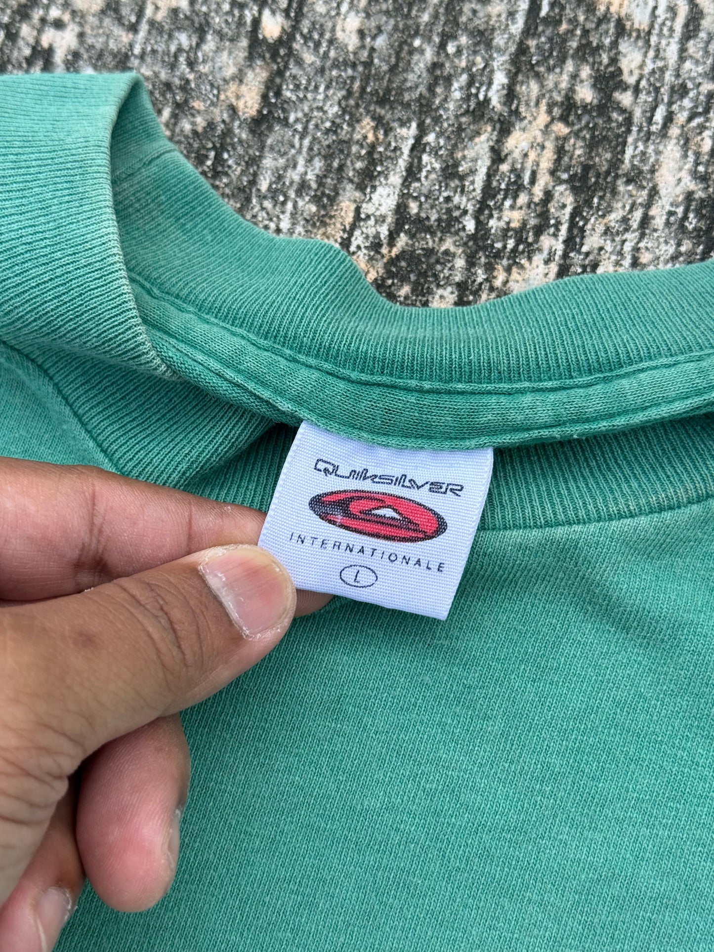 Vintage 1990s Quiksilver Internationale Neon Logo Graphic Tee