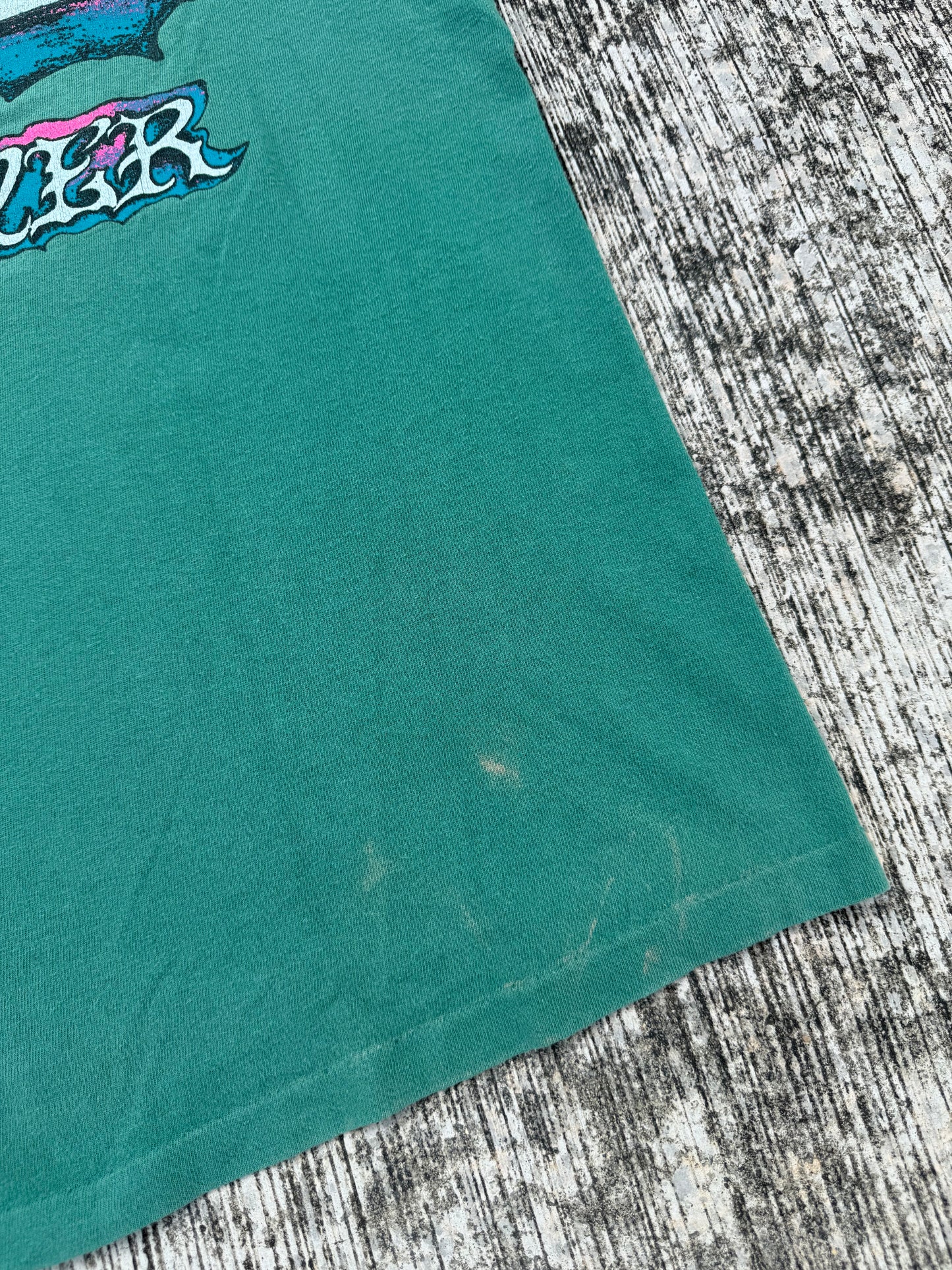 Vintage 1990s Quiksilver Internationale Neon Logo Graphic Tee