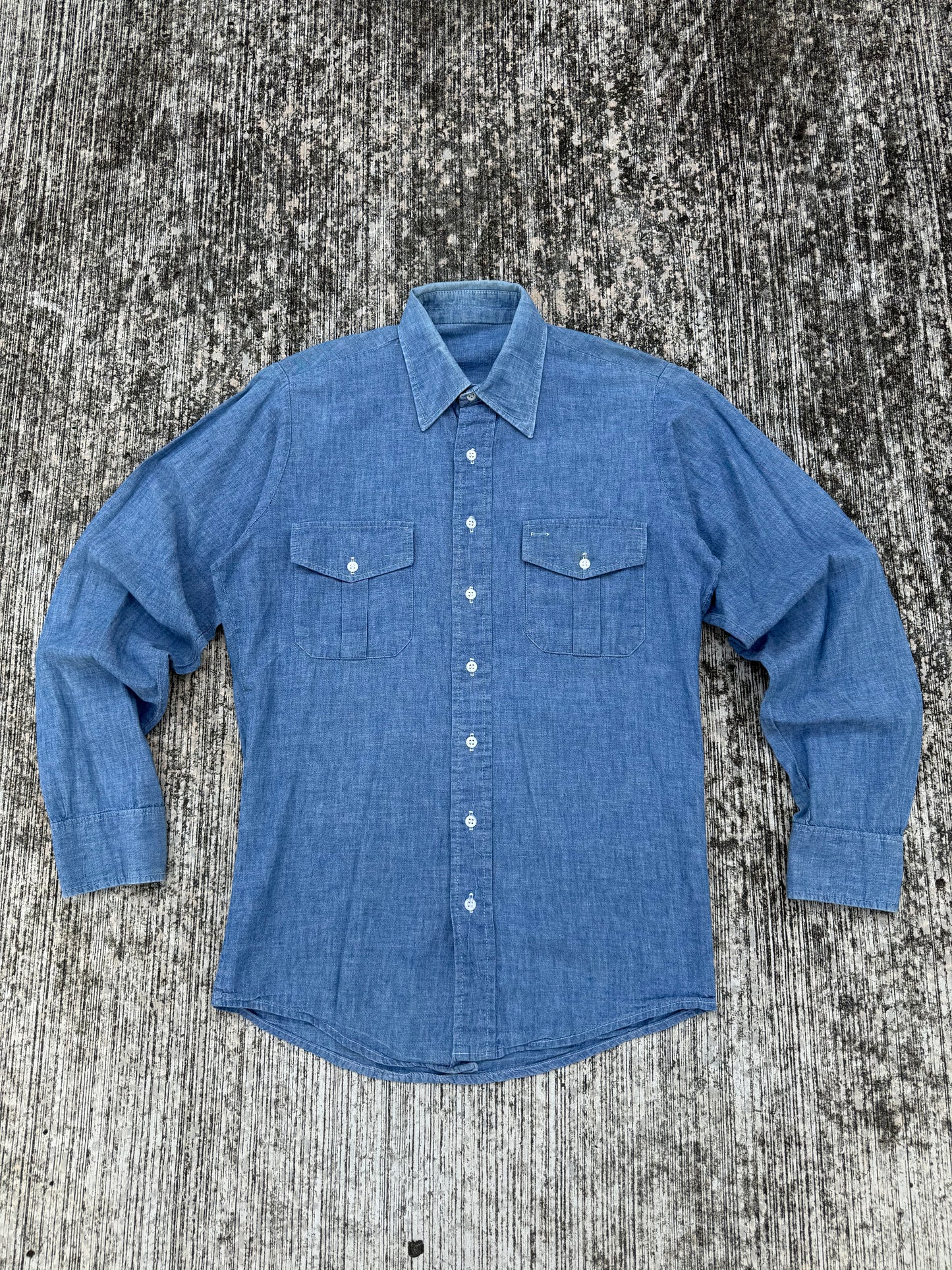 Vintage Chambray Long Sleeve Work Shirt (1970s–1980s USA Made)