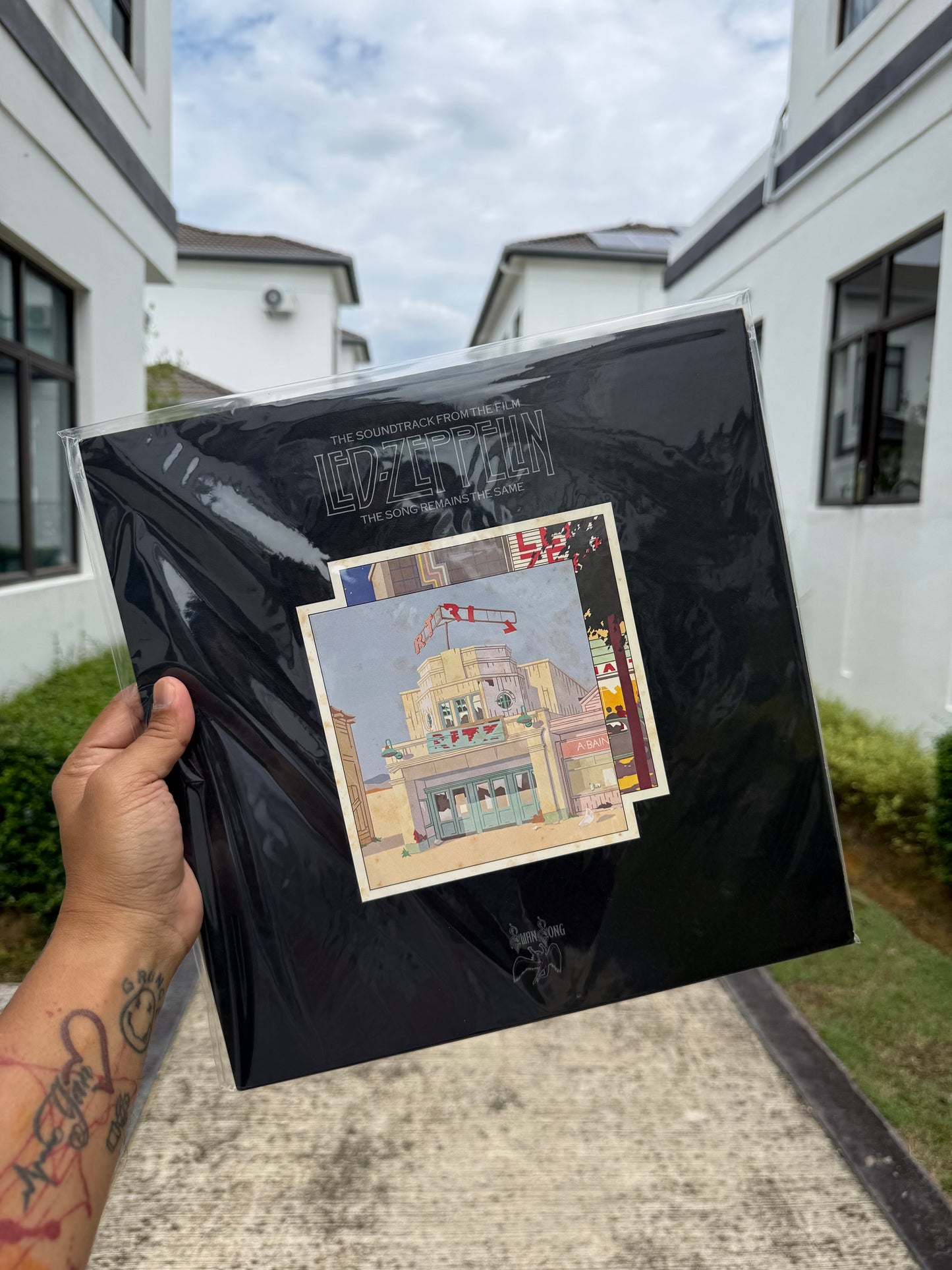 Led Zeppelin – The Song Remains the Same (2LP Soundtrack, Japan Pressing)