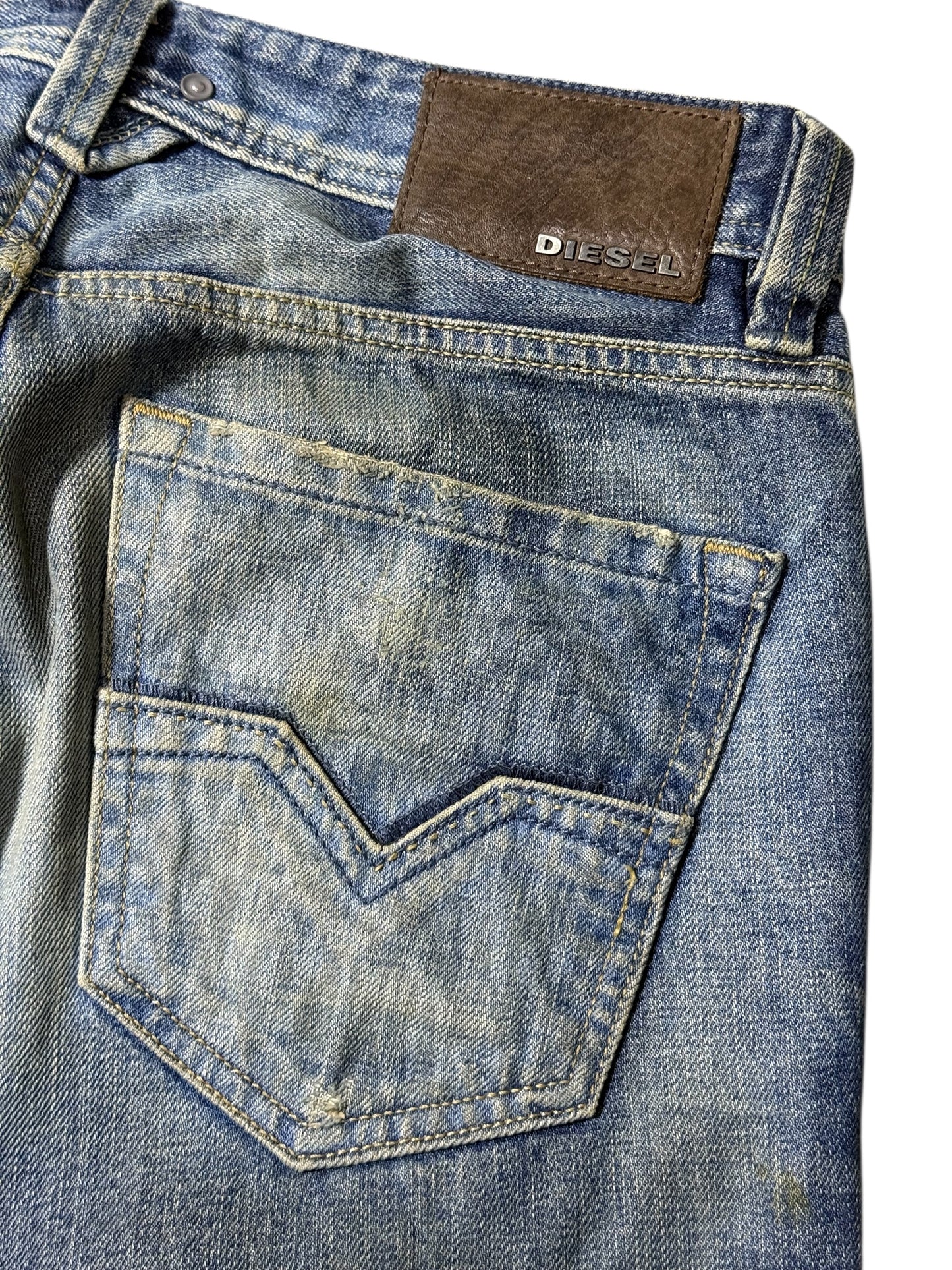 Diesel Larkee Y2K Distressed Straight Denim Jeans Made in Italy