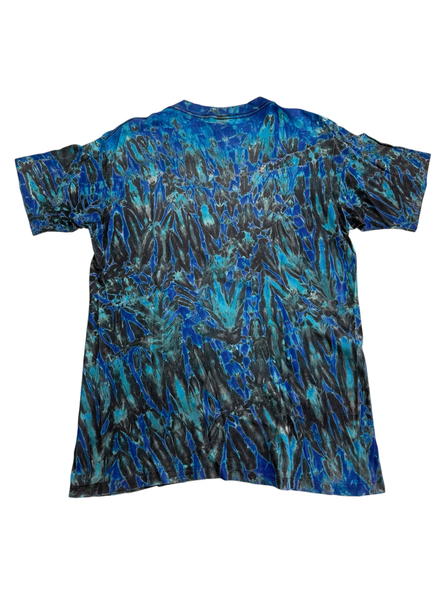 Vintage 90s Dolphin Ocean Tie Dye Tshirt Nature Graphic
