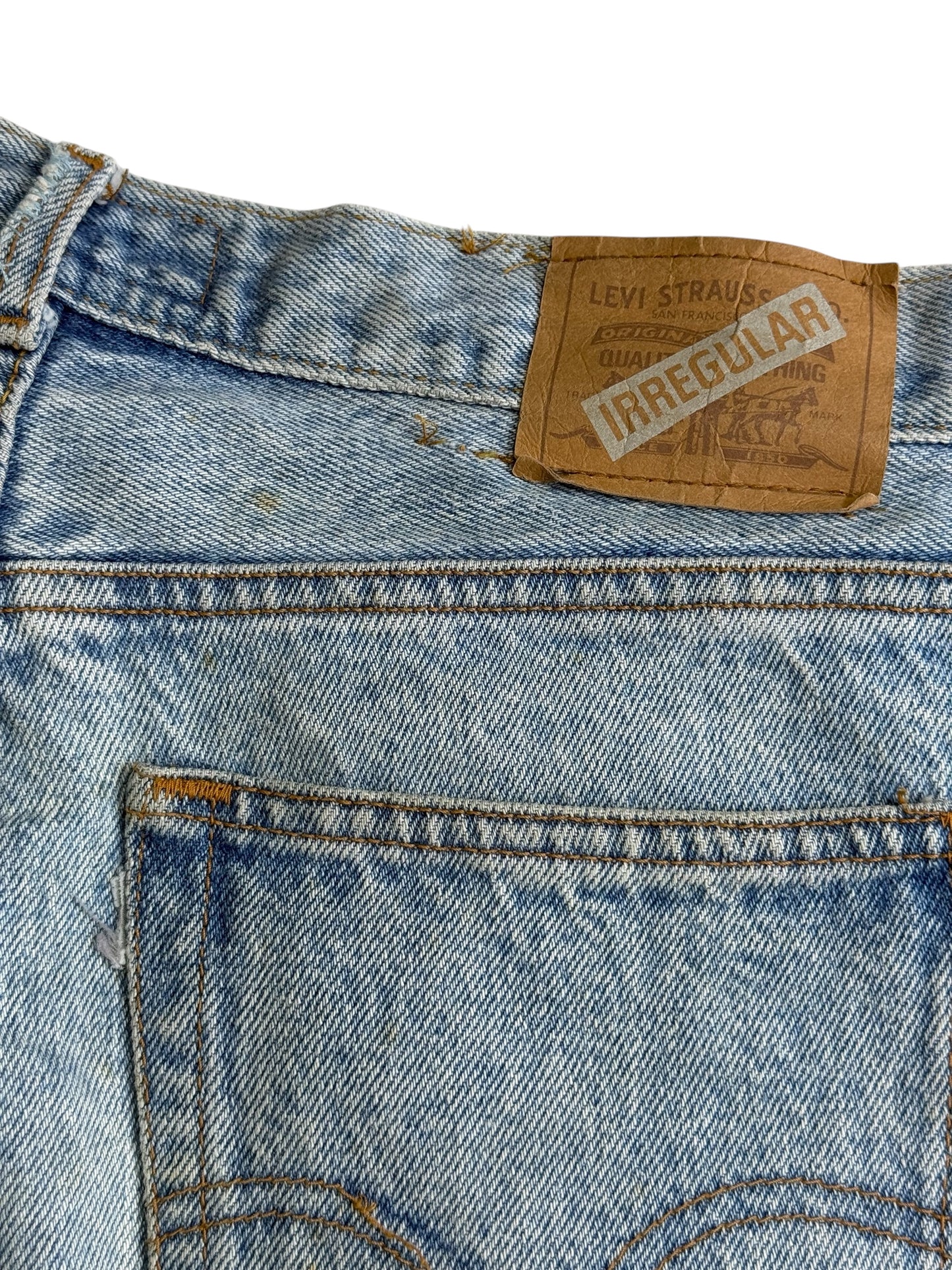 Vintage Levis 541 Made in UK Irregular Distressed Denim Jeans Light Wash