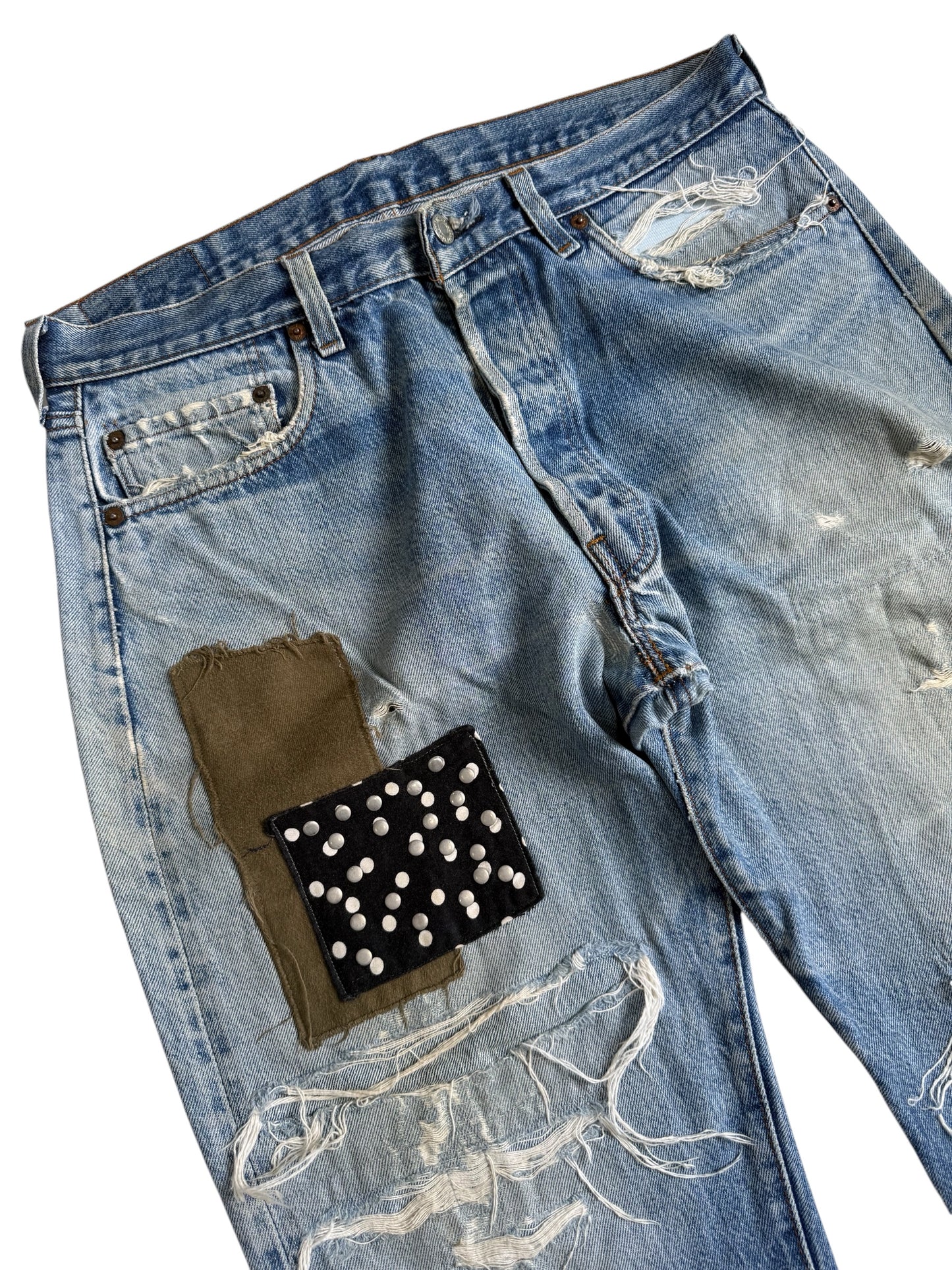 Vintage 1980s Levis 501 Selvedge Distressed Denim Jeans Made in USA