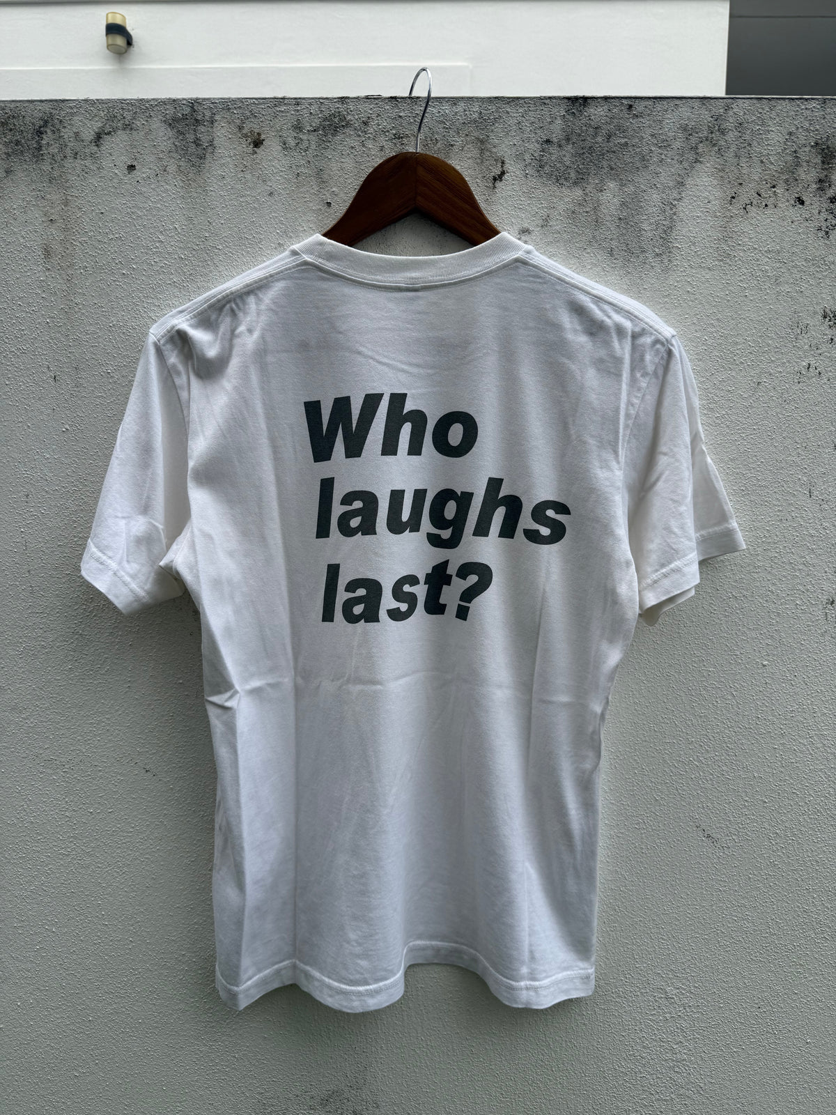 Uniqlo Barbara Kruger Who Laughs Last? Art Tshirt