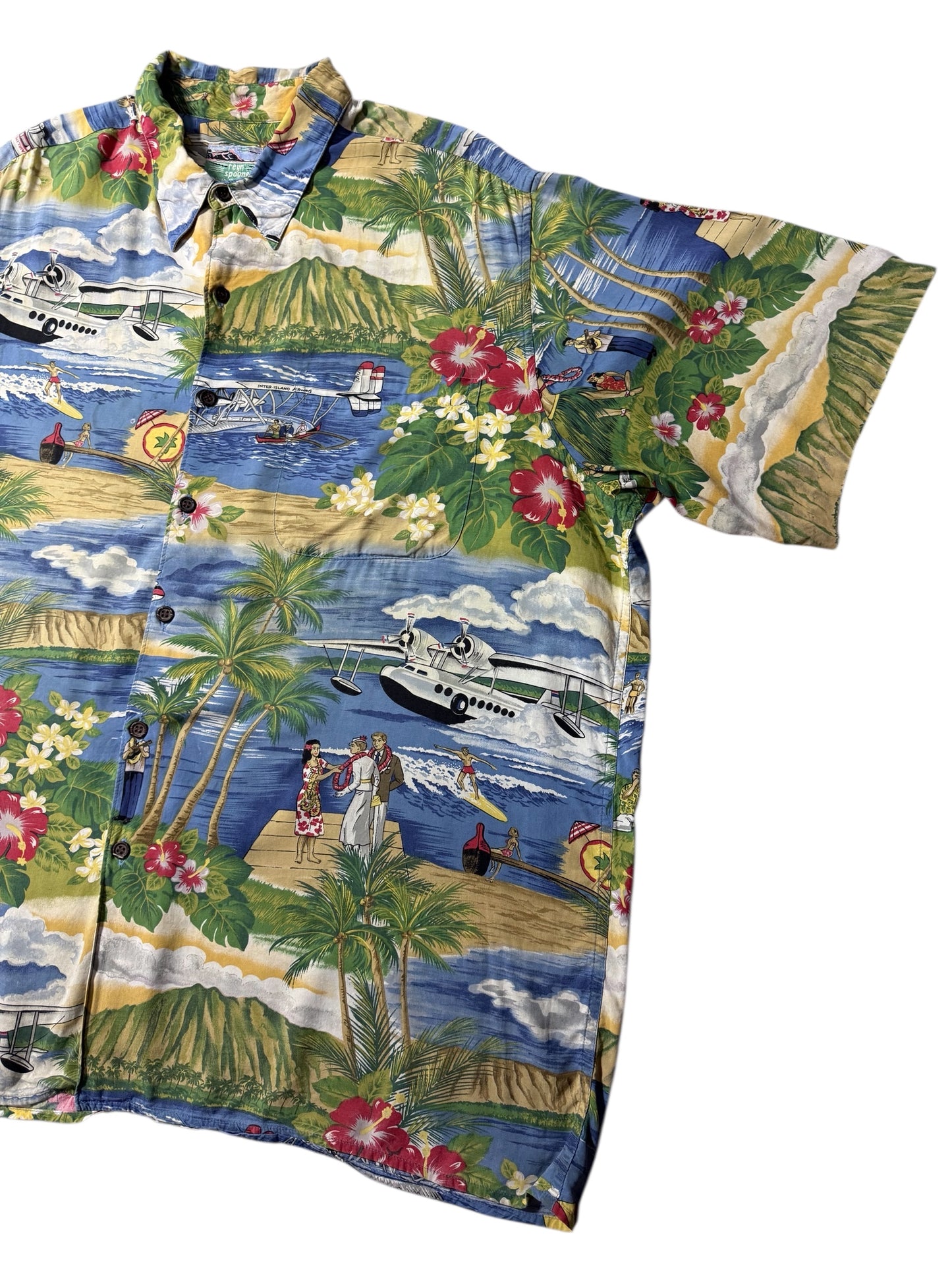 Vintage 1990s Reyn Spooner Rayon Hawaiian Aloha Shirt Scenic Print