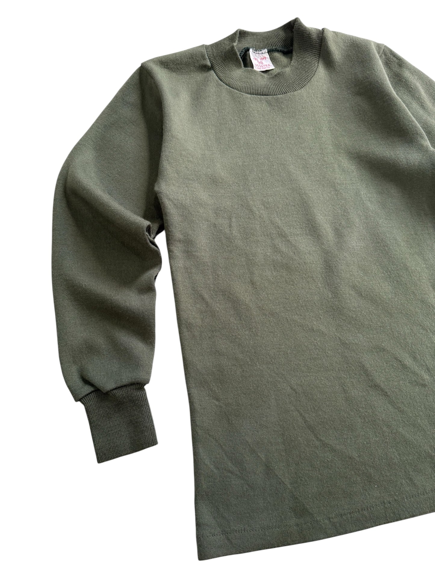 Vintage 1979 Belgian Military Olive Green Thermal Crewneck Shirt BEGETEX