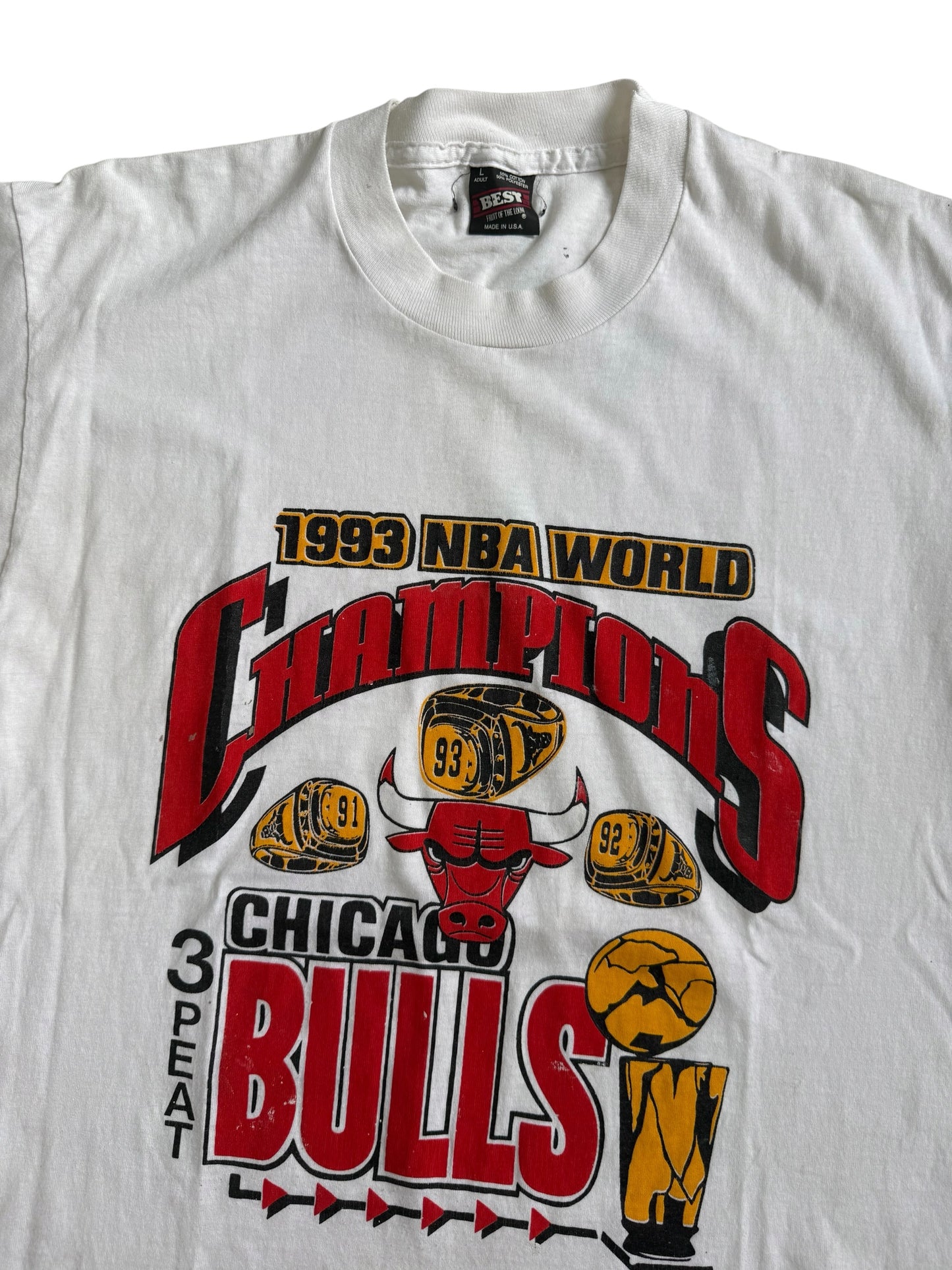Vintage 1993 Chicago Bulls NBA World Champions 3 Peat Tshirt