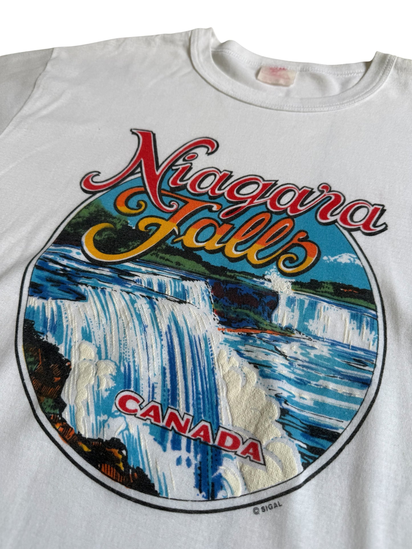 Vintage 80s Niagara Falls Canada Tshirt Souvenir Graphic