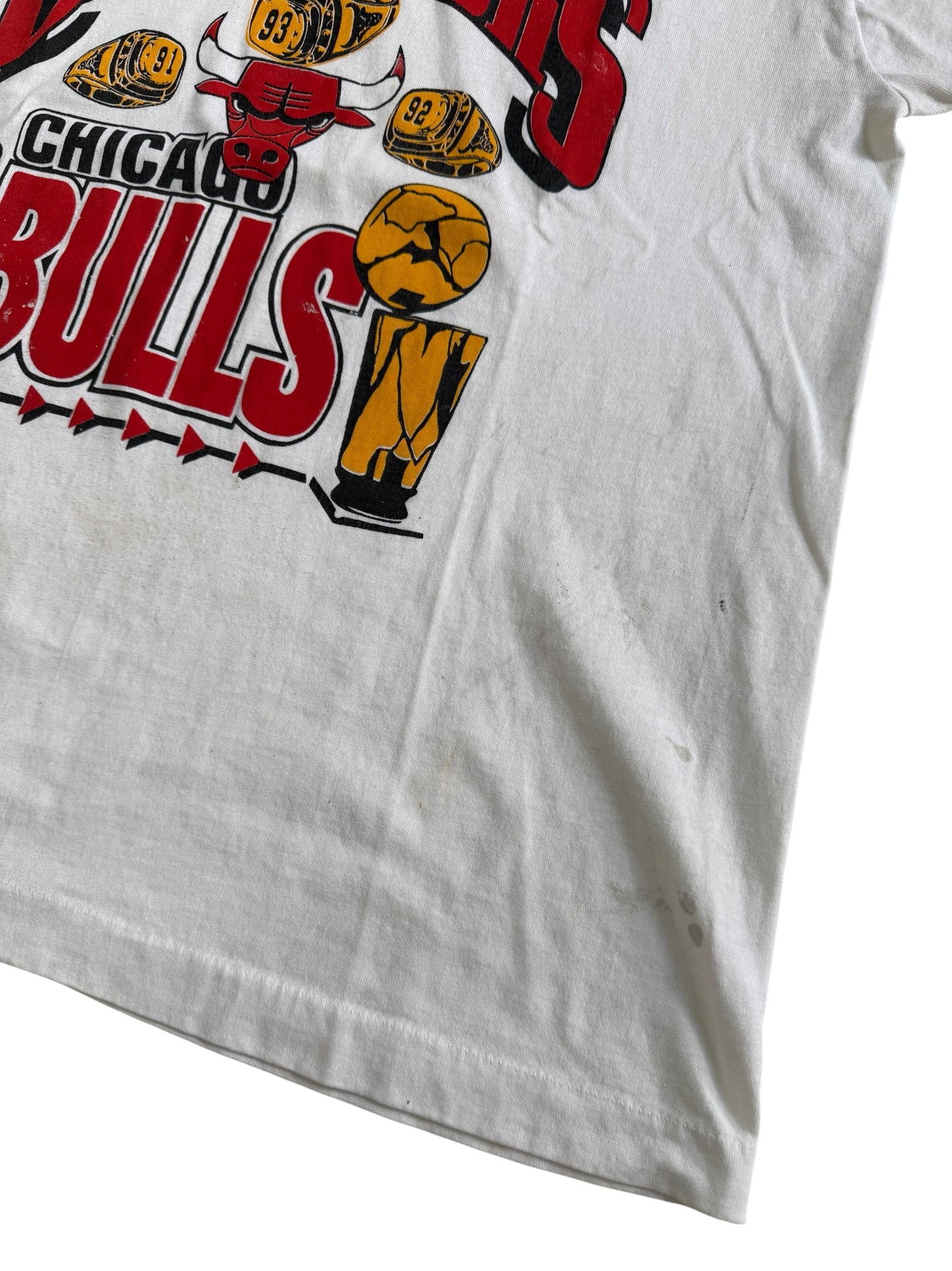 Vintage 1993 Chicago Bulls NBA World Champions 3 Peat Tshirt