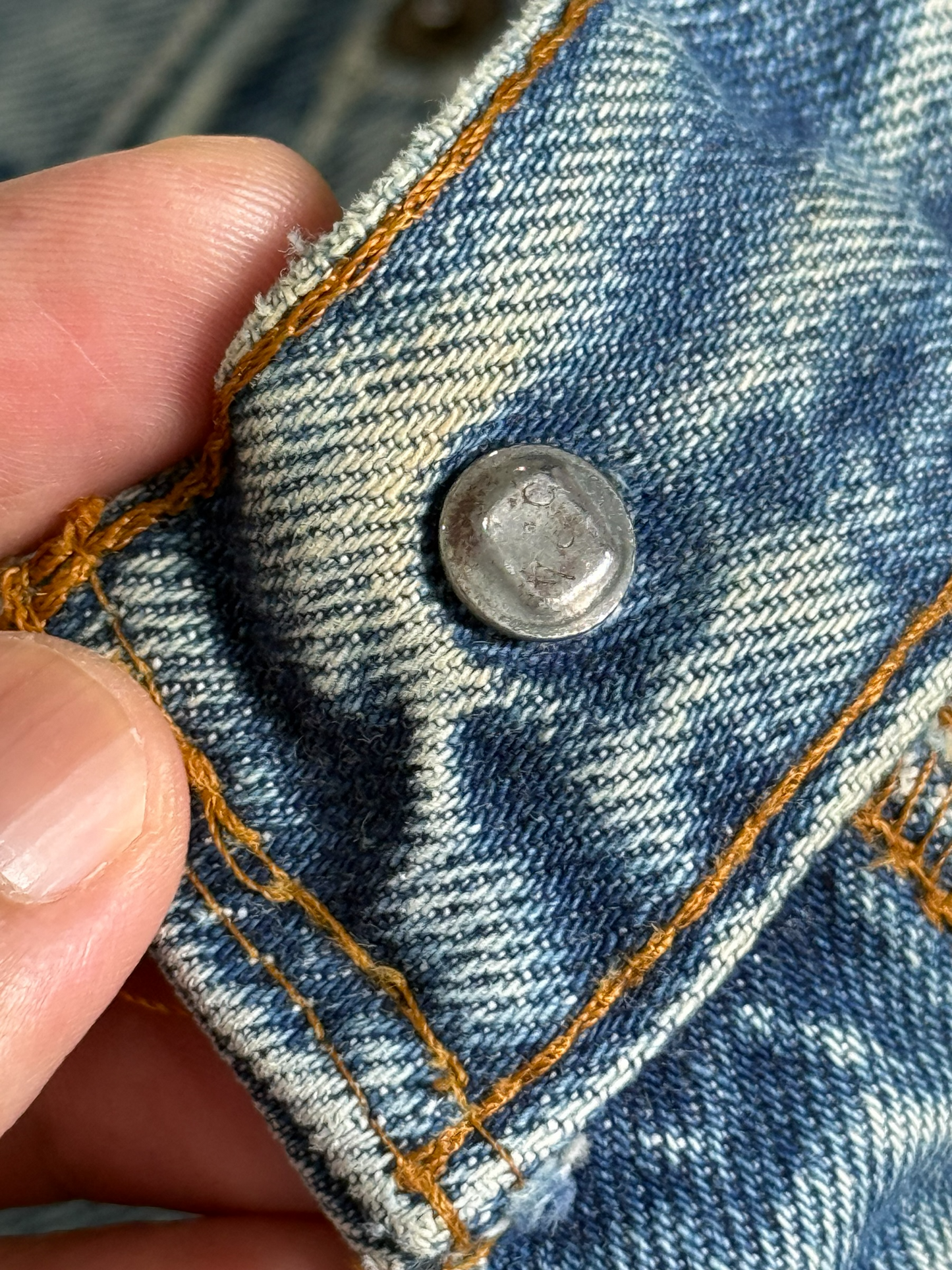Vintage 1980s Levis 501 Selvedge Distressed Denim Jeans Made in USA