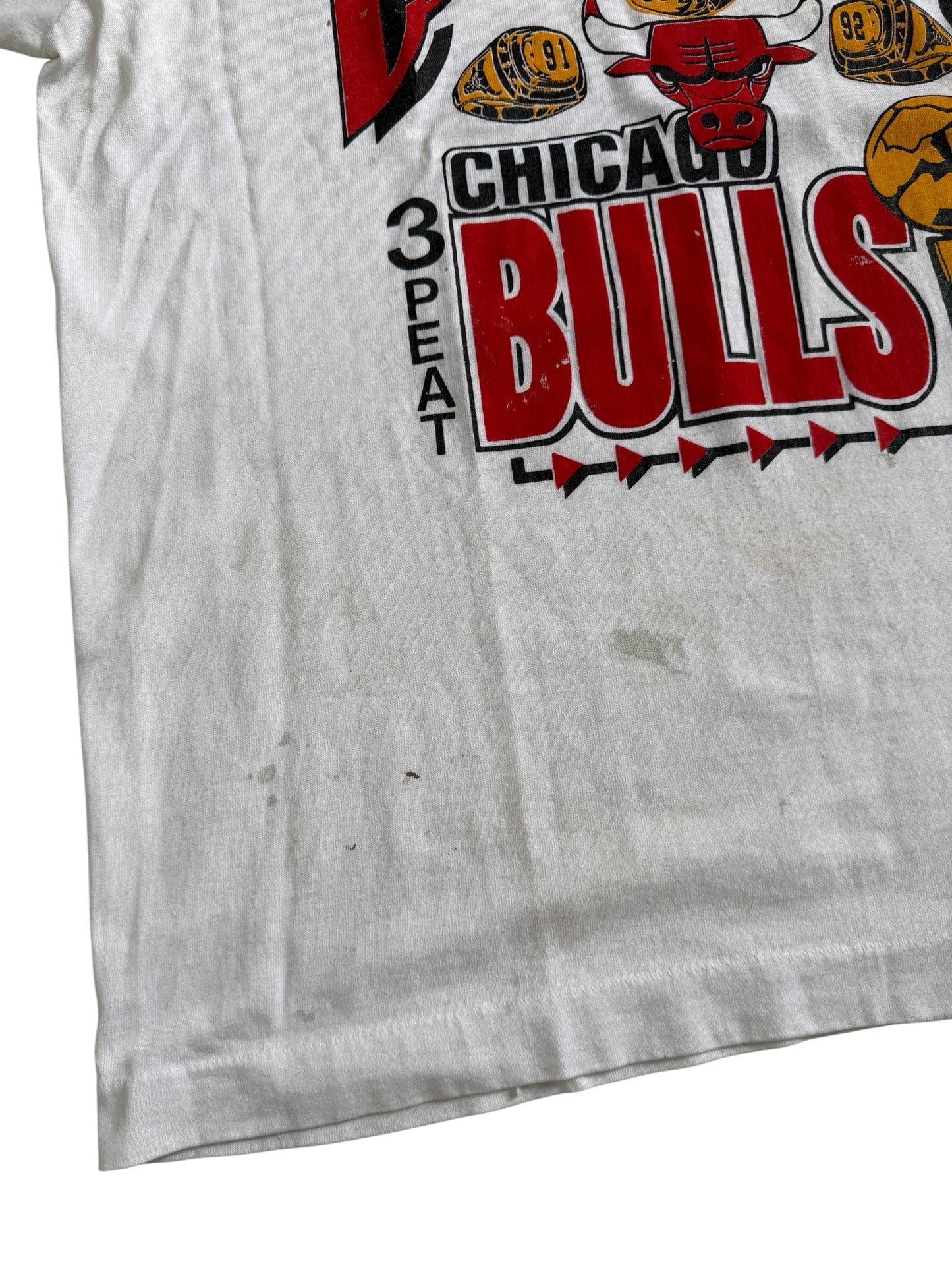 Vintage 1993 Chicago Bulls NBA World Champions 3 Peat Tshirt