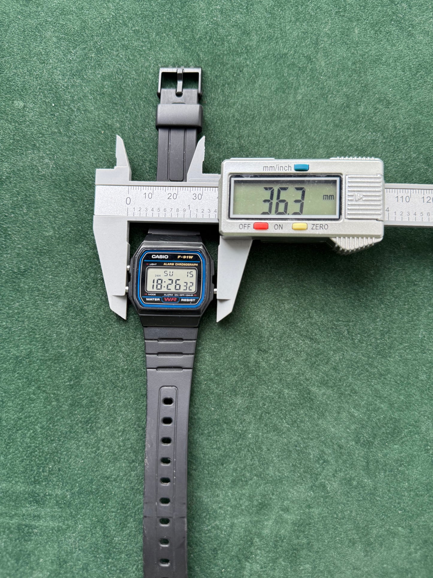 Vintage Casio F-91W Digital Watch 593 Module Made in Thailand