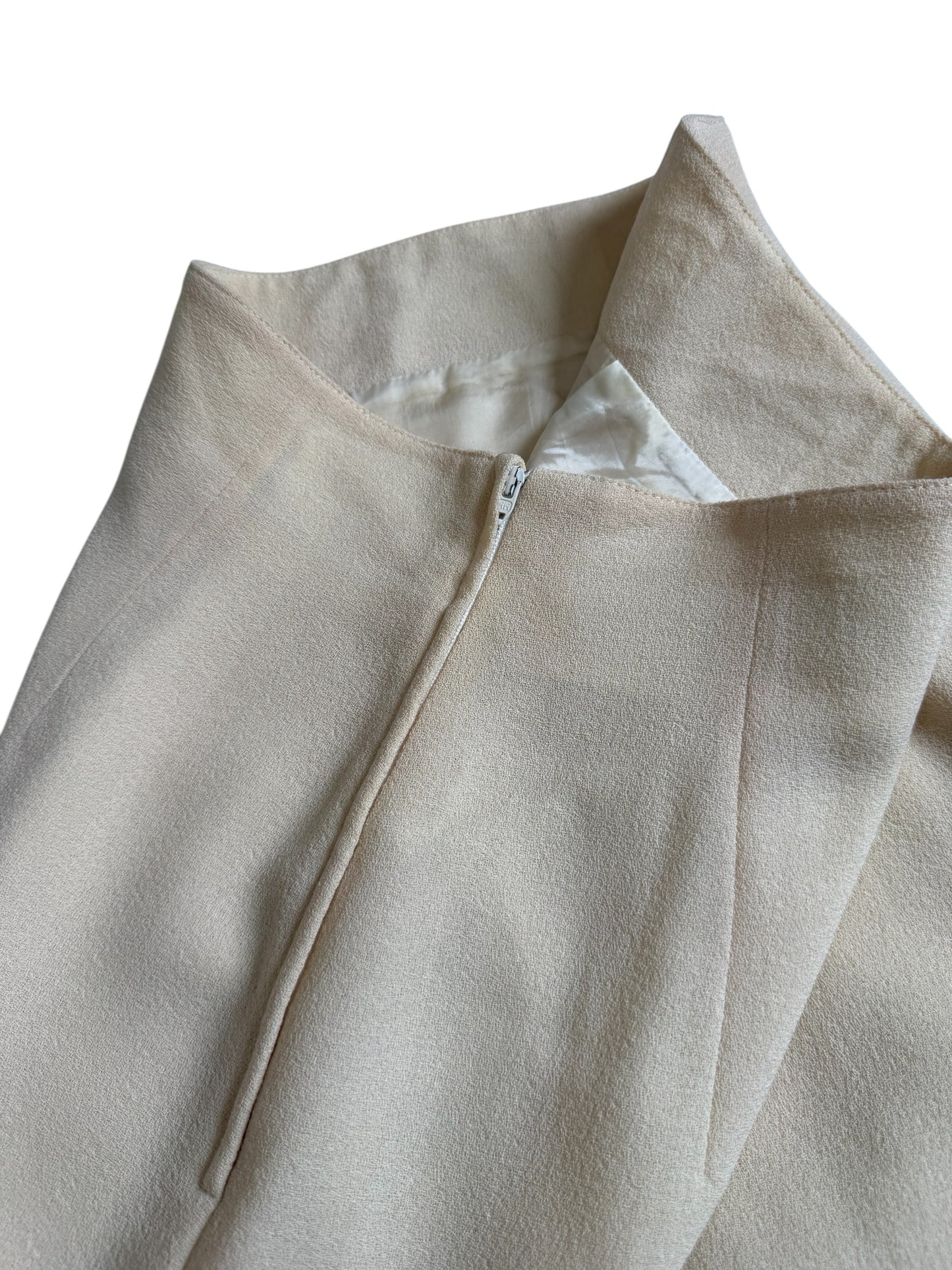 Vintage Gianfranco Ferre Made in Italy Embroidered Pencil Skirt