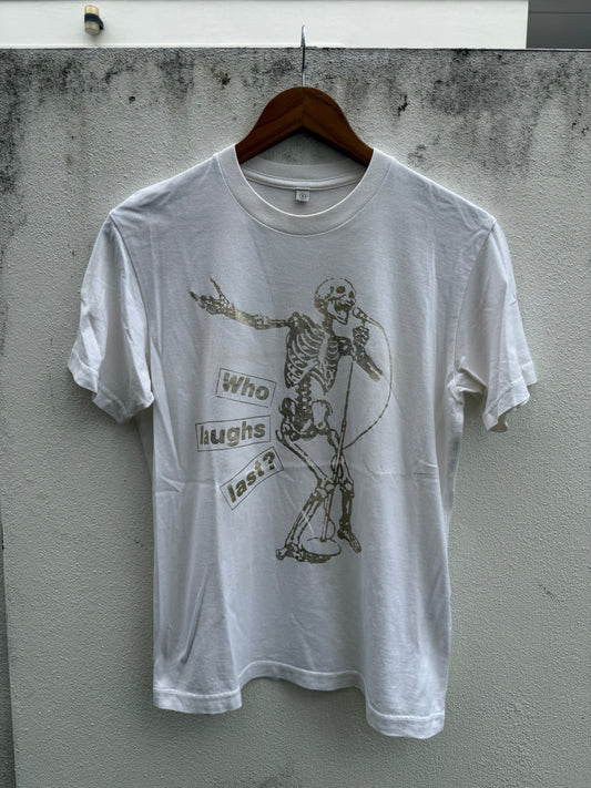 Uniqlo Barbara Kruger Who Laughs Last? Art Tshirt