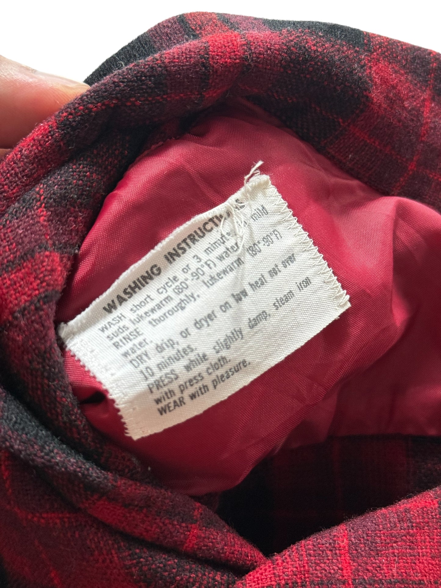 Vintage 1960s–70s Pendleton Red Black Plaid Virgin Wool Loop Collar Shirt Jacket USA