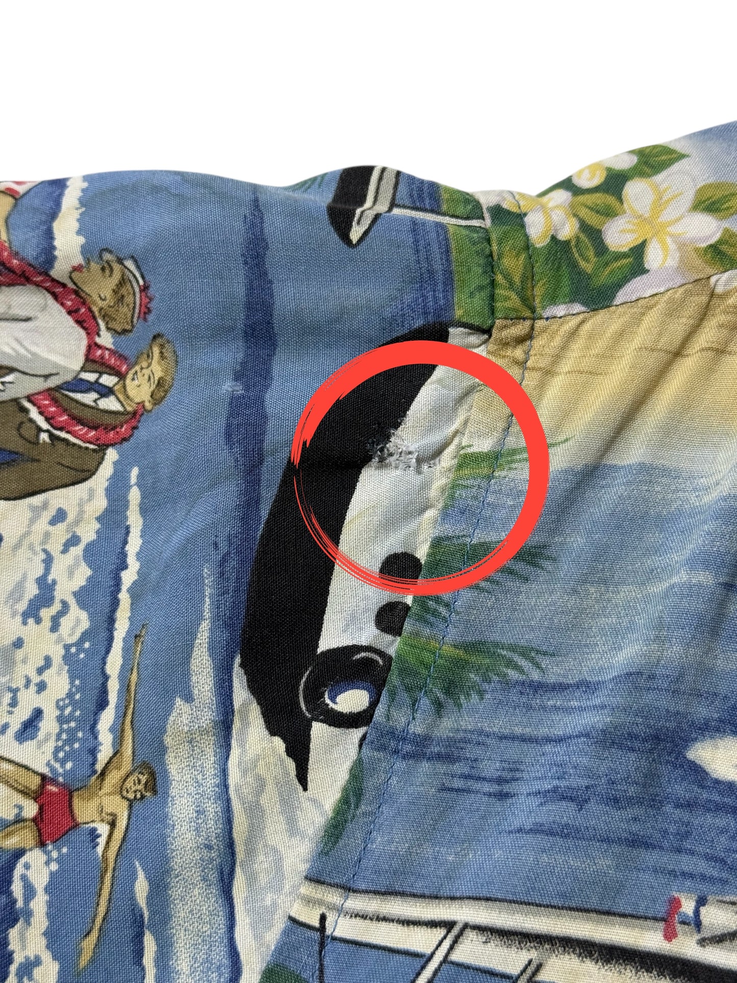 Vintage 1990s Reyn Spooner Rayon Hawaiian Aloha Shirt Scenic Print