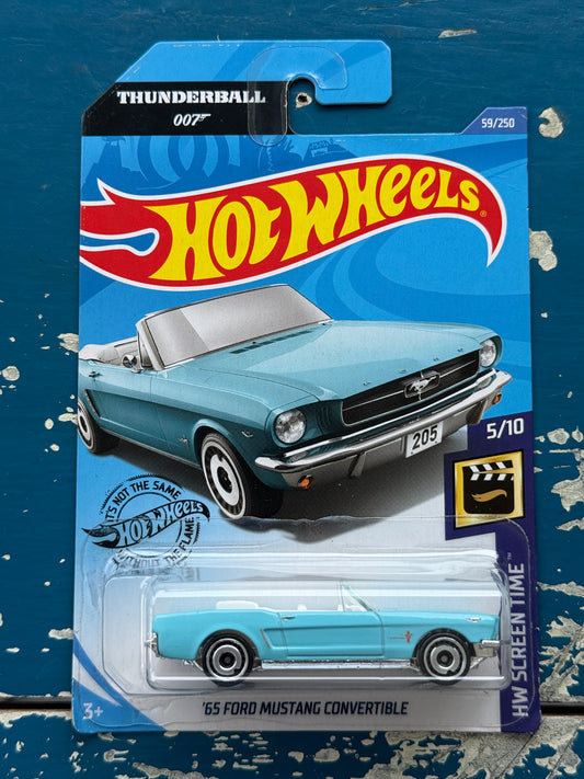 Hot Wheels ‘65 Ford Mustang Convertible