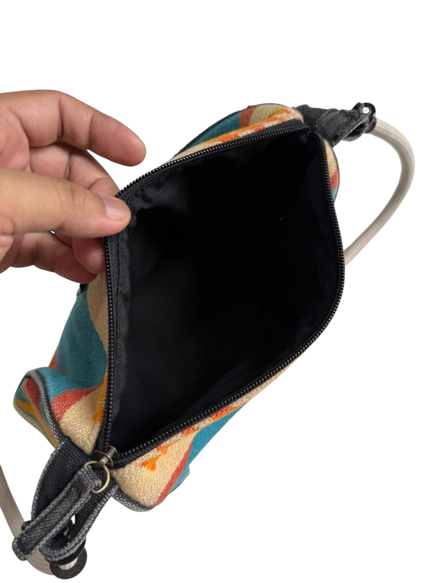 Pendleton Native Pattern Crossbody Bag Southwestern Tribal Wool