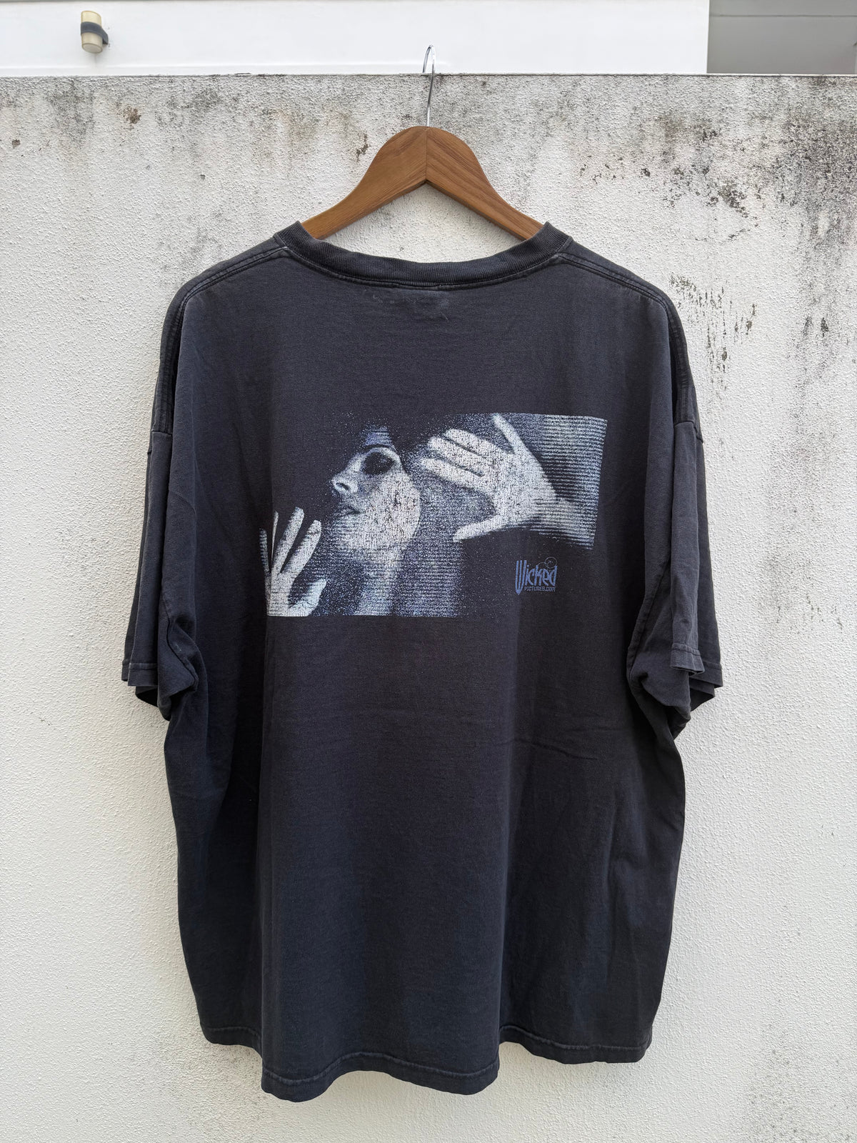 Vintage Supernatural Michael Raven Motion Pictures Erotic Horror Movie Tshirt