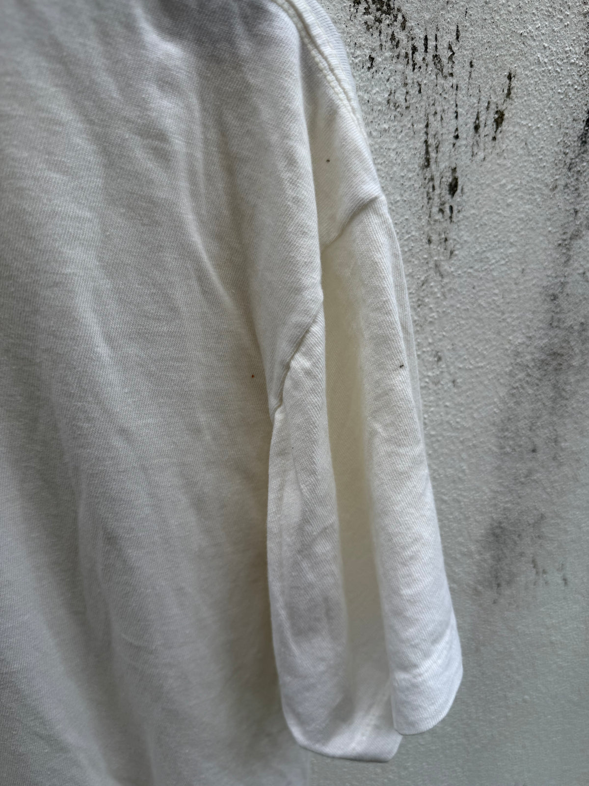 Vintage 1989 Banana Republic Travel & Safari Tshirt