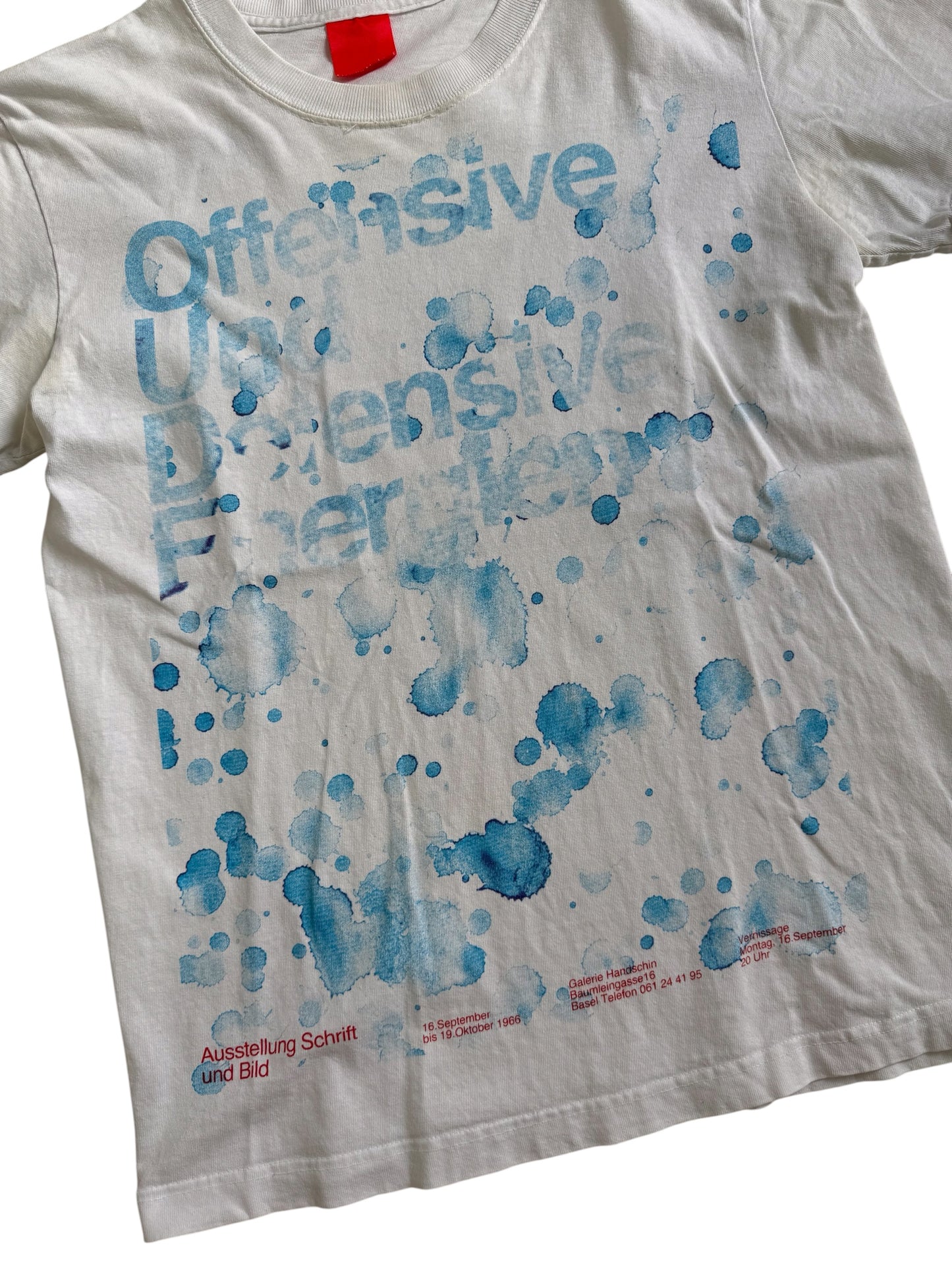 Art Exhibition Offensive Und Defensive Graphic Tshirt