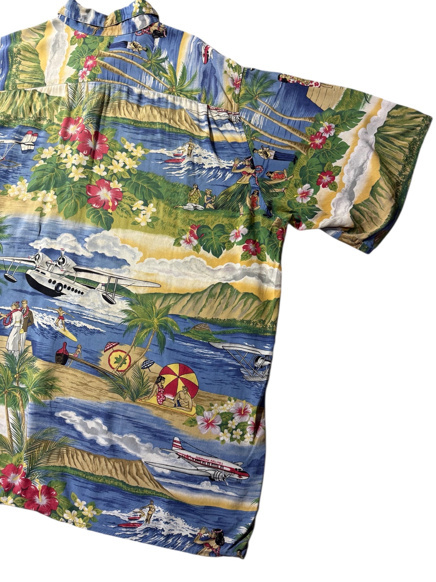 Vintage 1990s Reyn Spooner Rayon Hawaiian Aloha Shirt Scenic Print