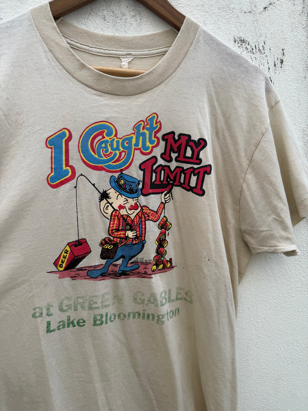 Vintage 80s I Caught My Limit Green Gables Lake Bloomington Fishing Tshirt