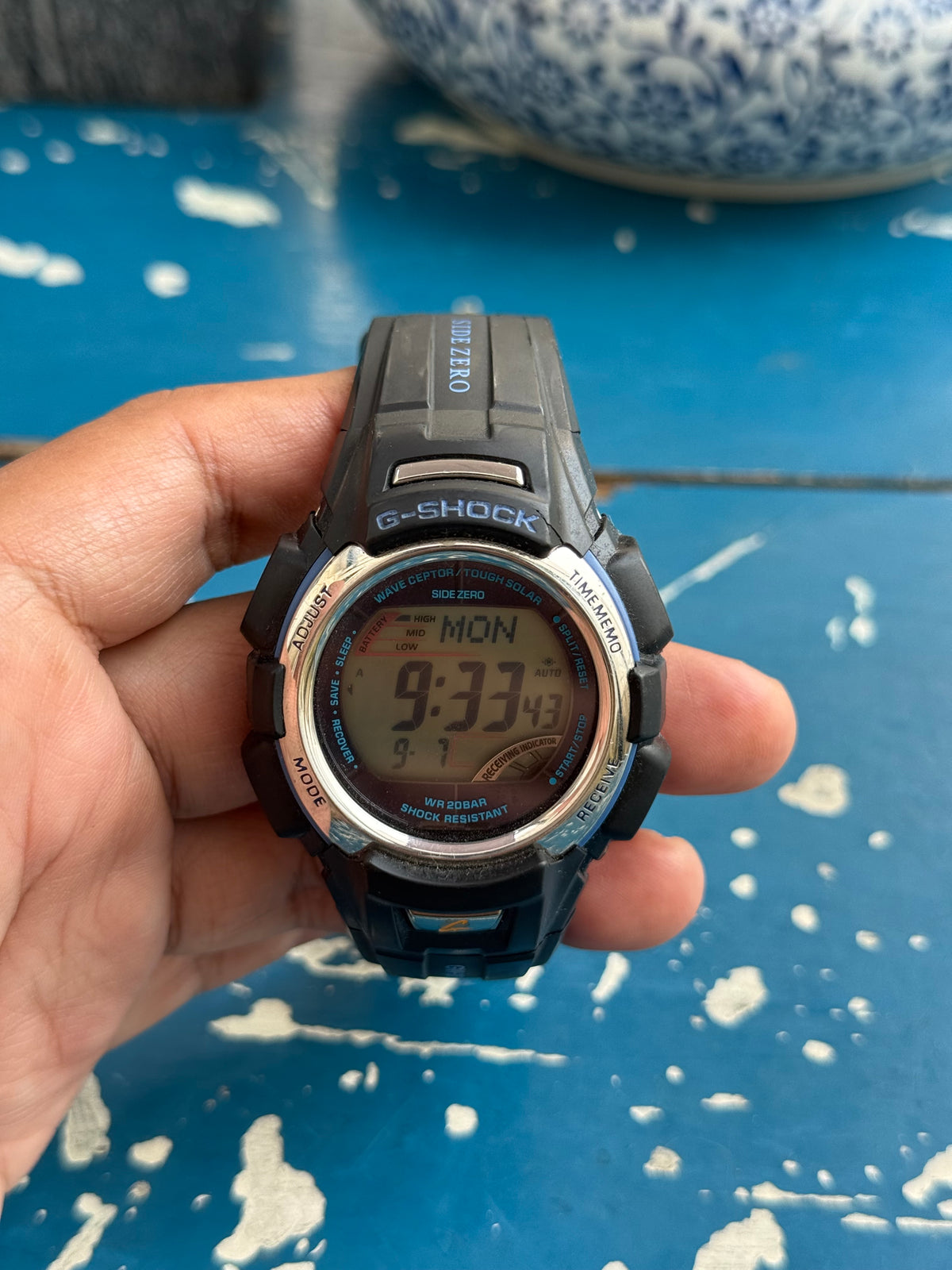Vintage G Shock Side Zero The Gundam Limited Edition GW-300 Digital Watch