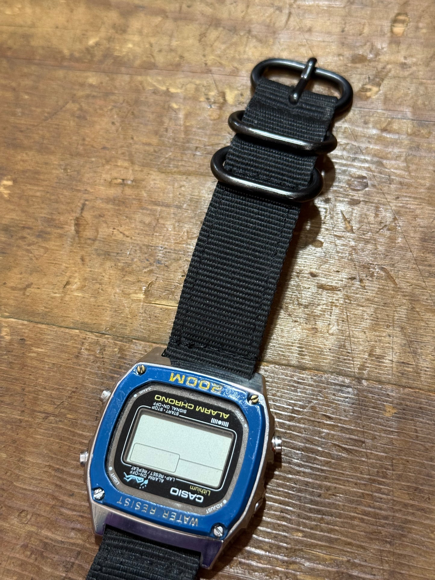 Vintage 80s Casio DW-1000 Japan Watch Junk Not Working For Parts